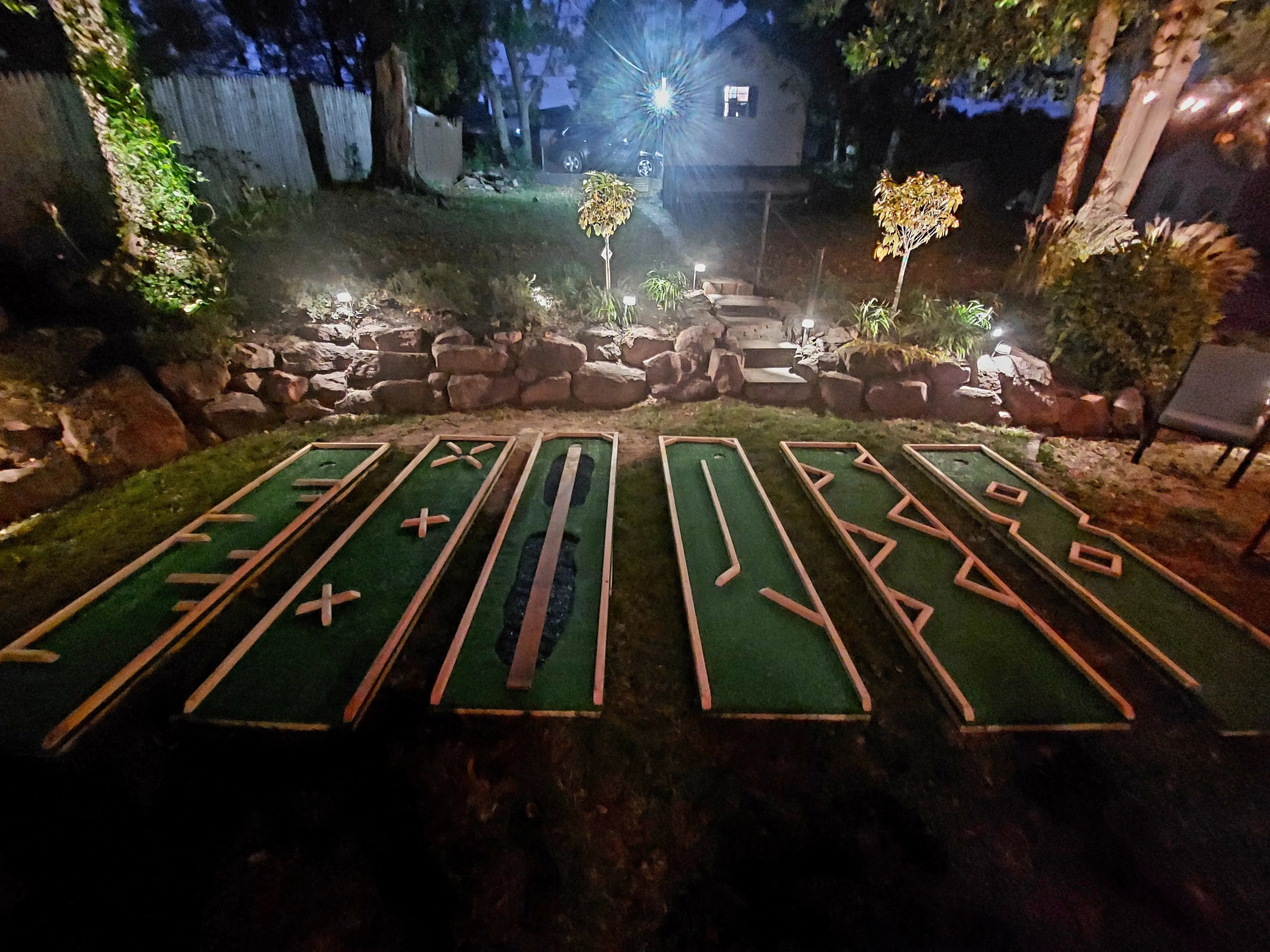 6 course Mini Golf 24hr Rental