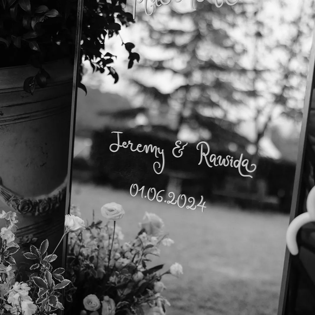 Freestanding Mirror with Decal - Black