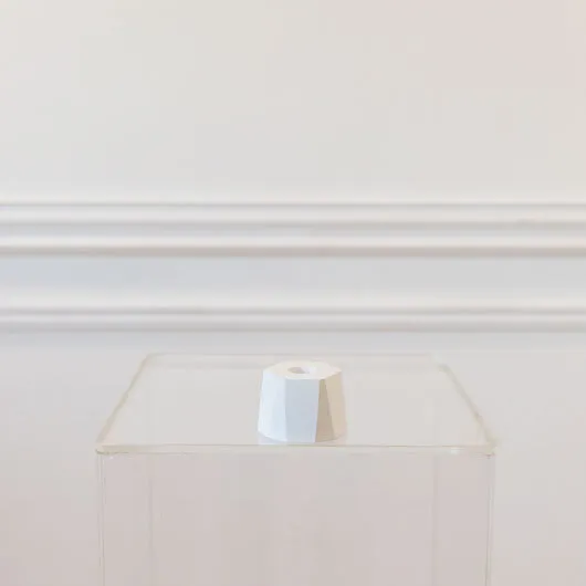 Geometric Candleholder - White