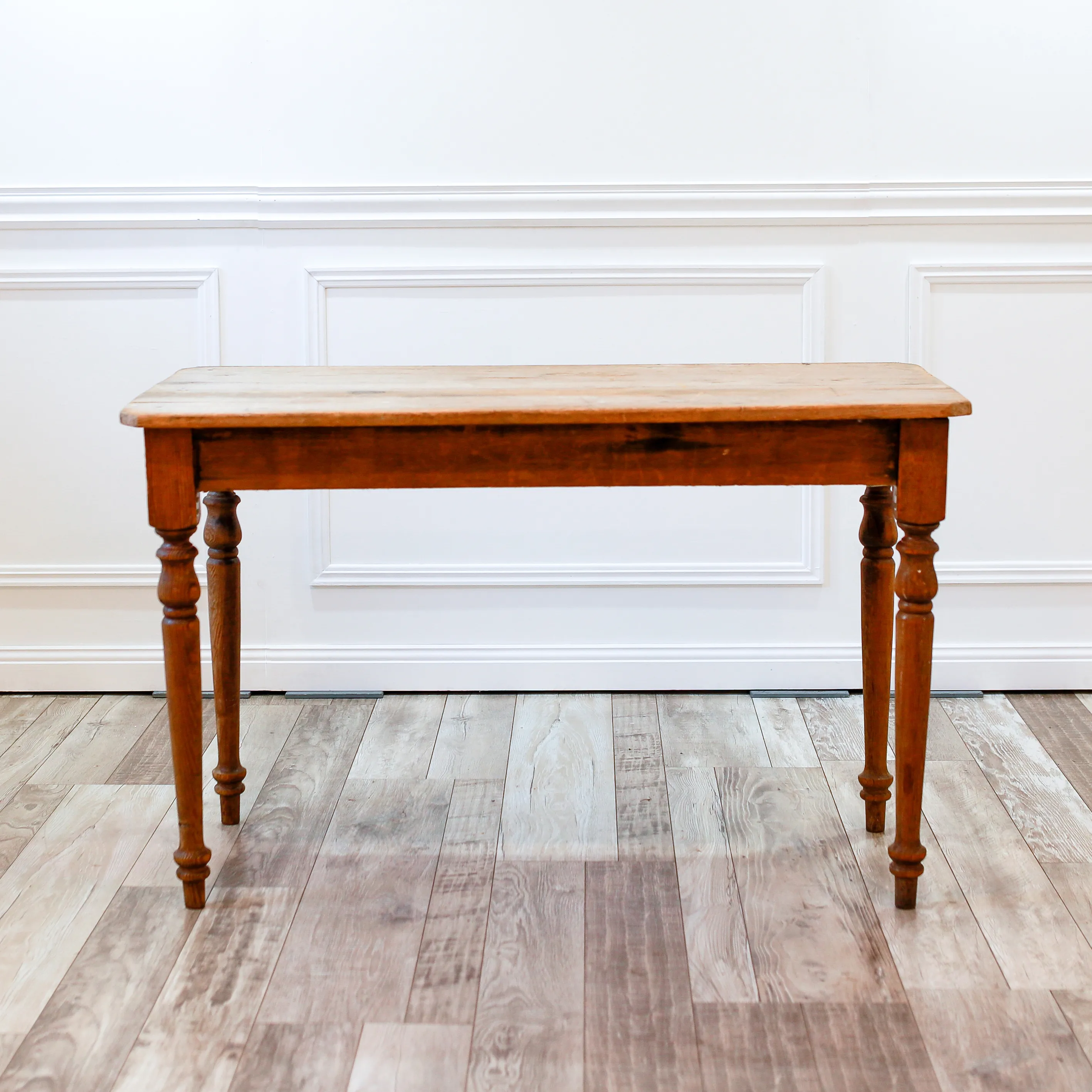 Signing Table Timber