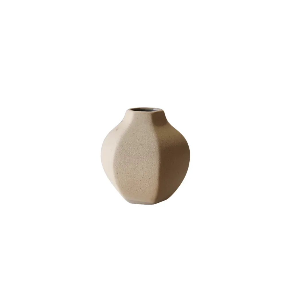 Rounded Vase - Natural