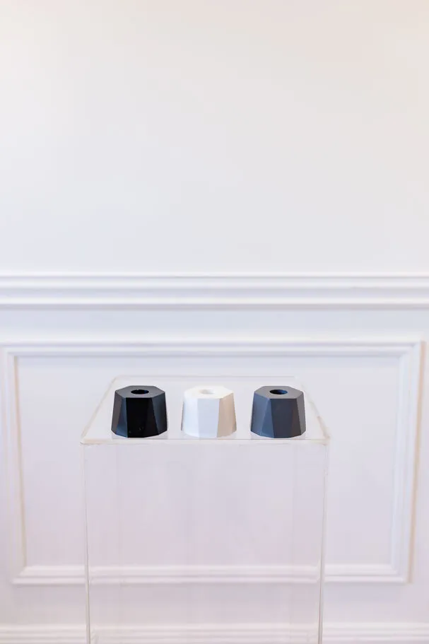 Geometric Candleholder - White