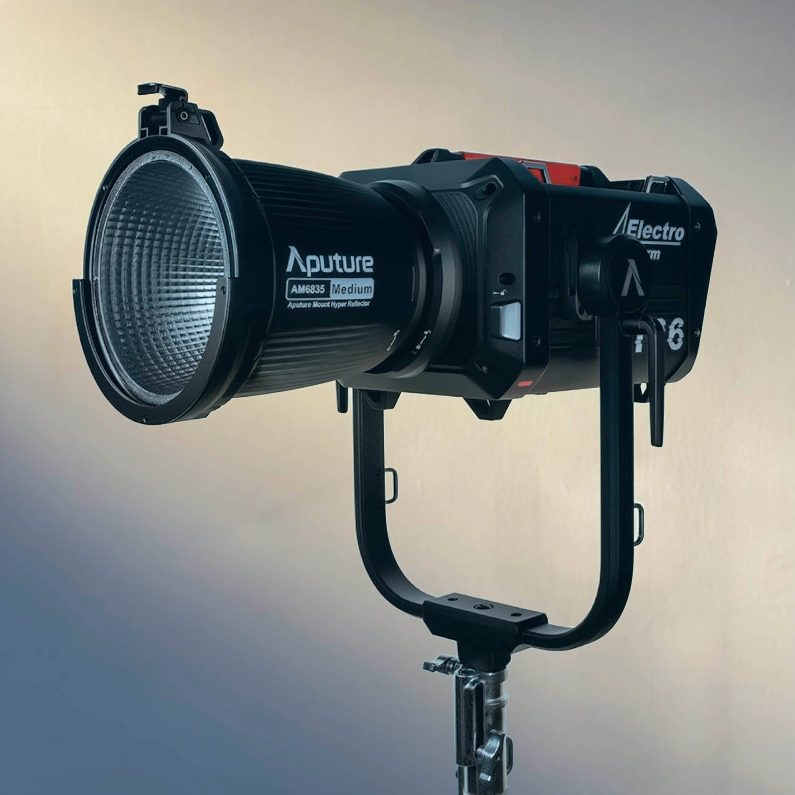 Aputure Electro Storm XT26 Bi-Color LED