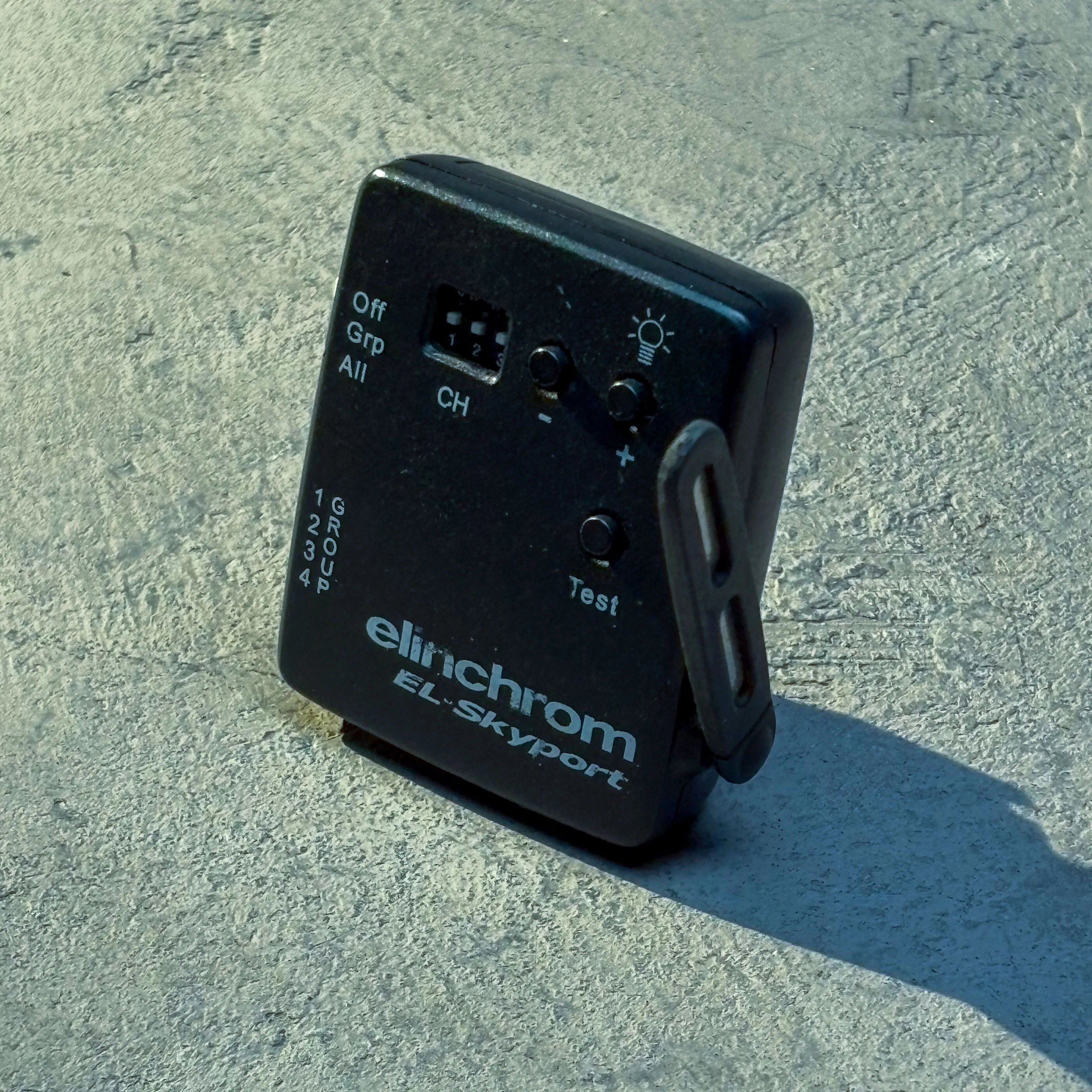 Transmisor  Elinchrom EL- Skyport  Transmitter Plus para sincro