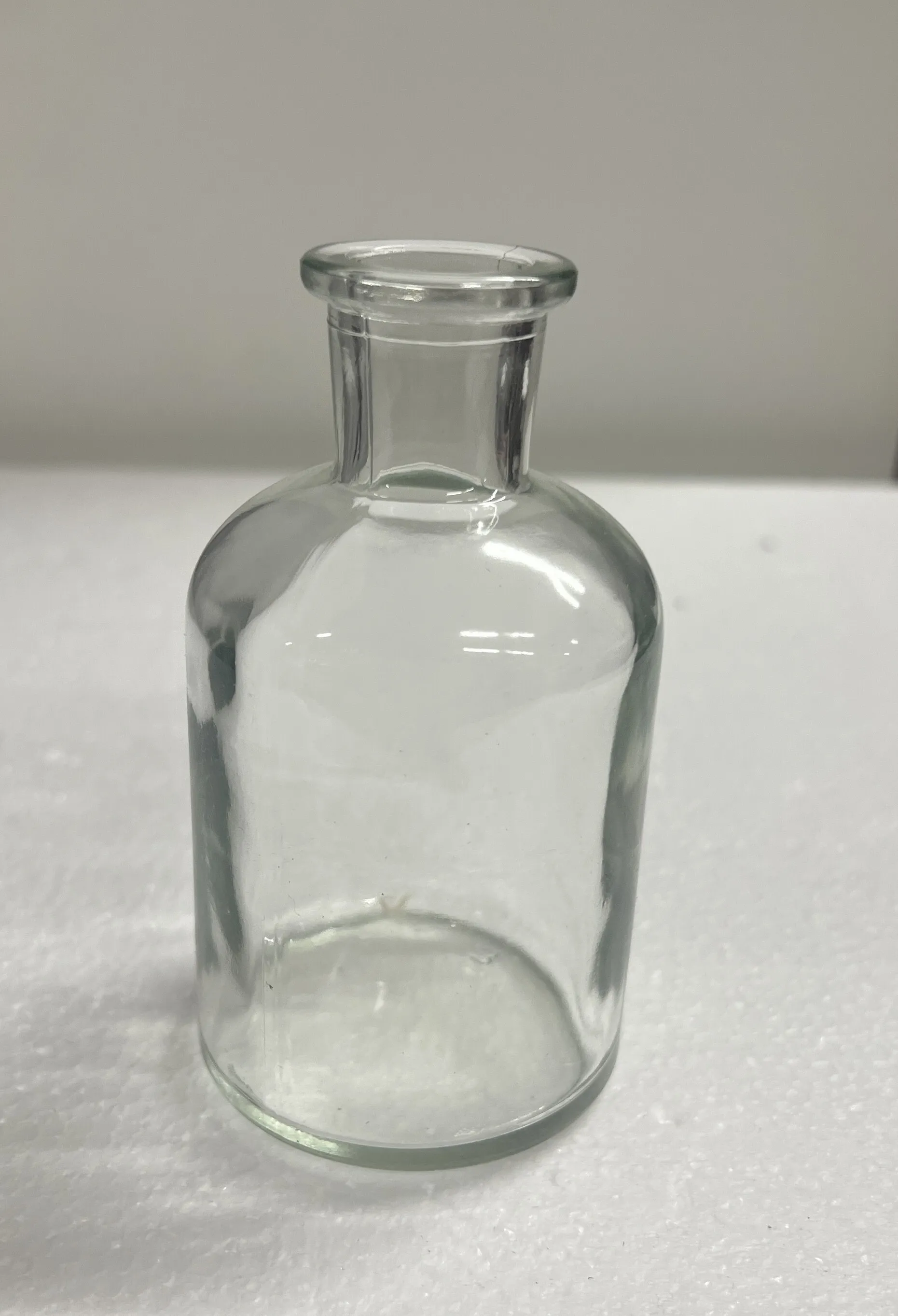 But Vase Clear Round Bottle