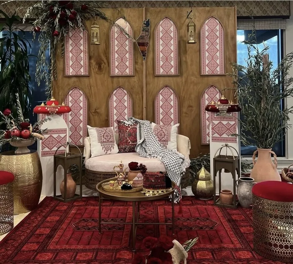 Backdrops 8 Windows Set