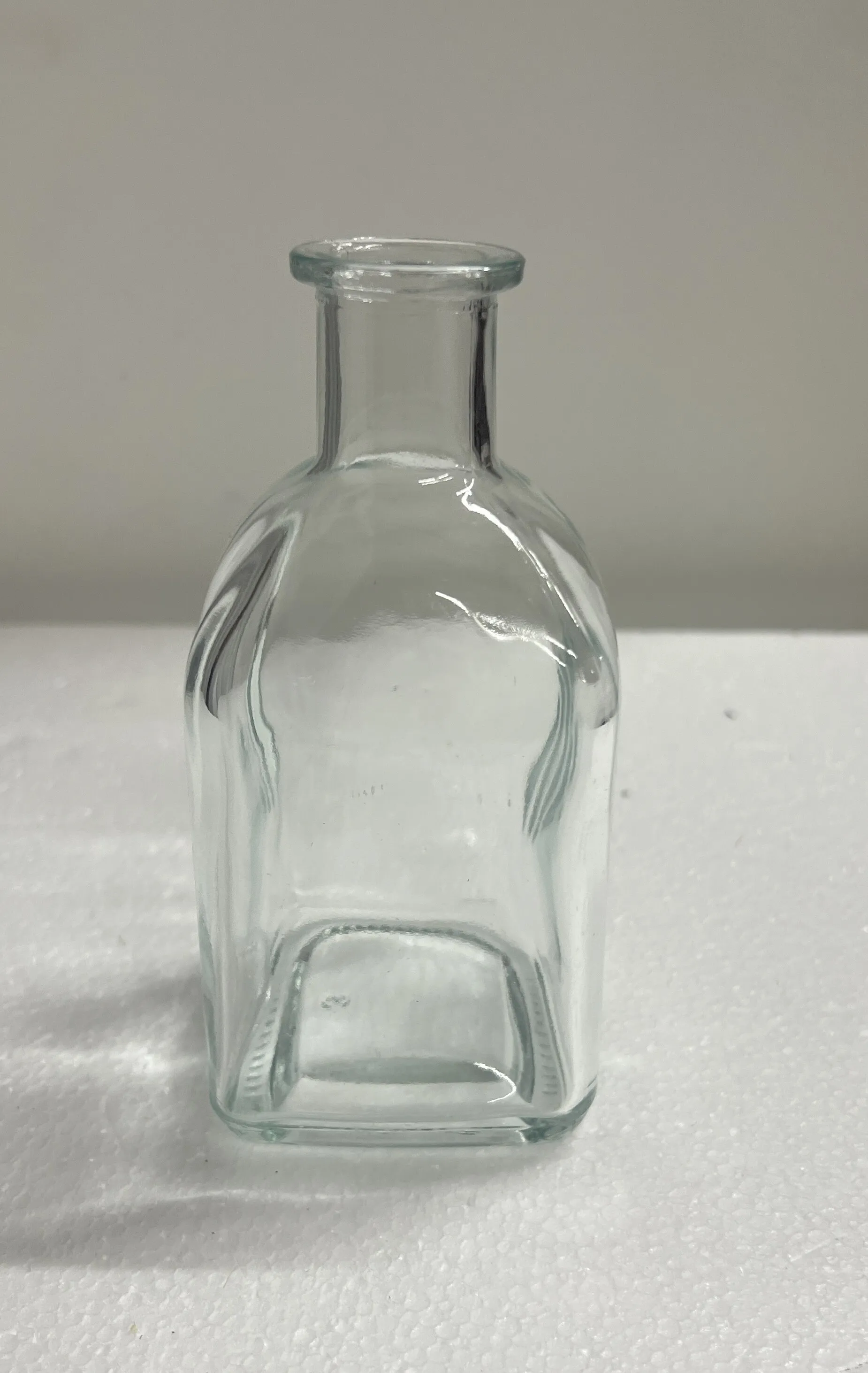 But Vase Clear Square Bottle
