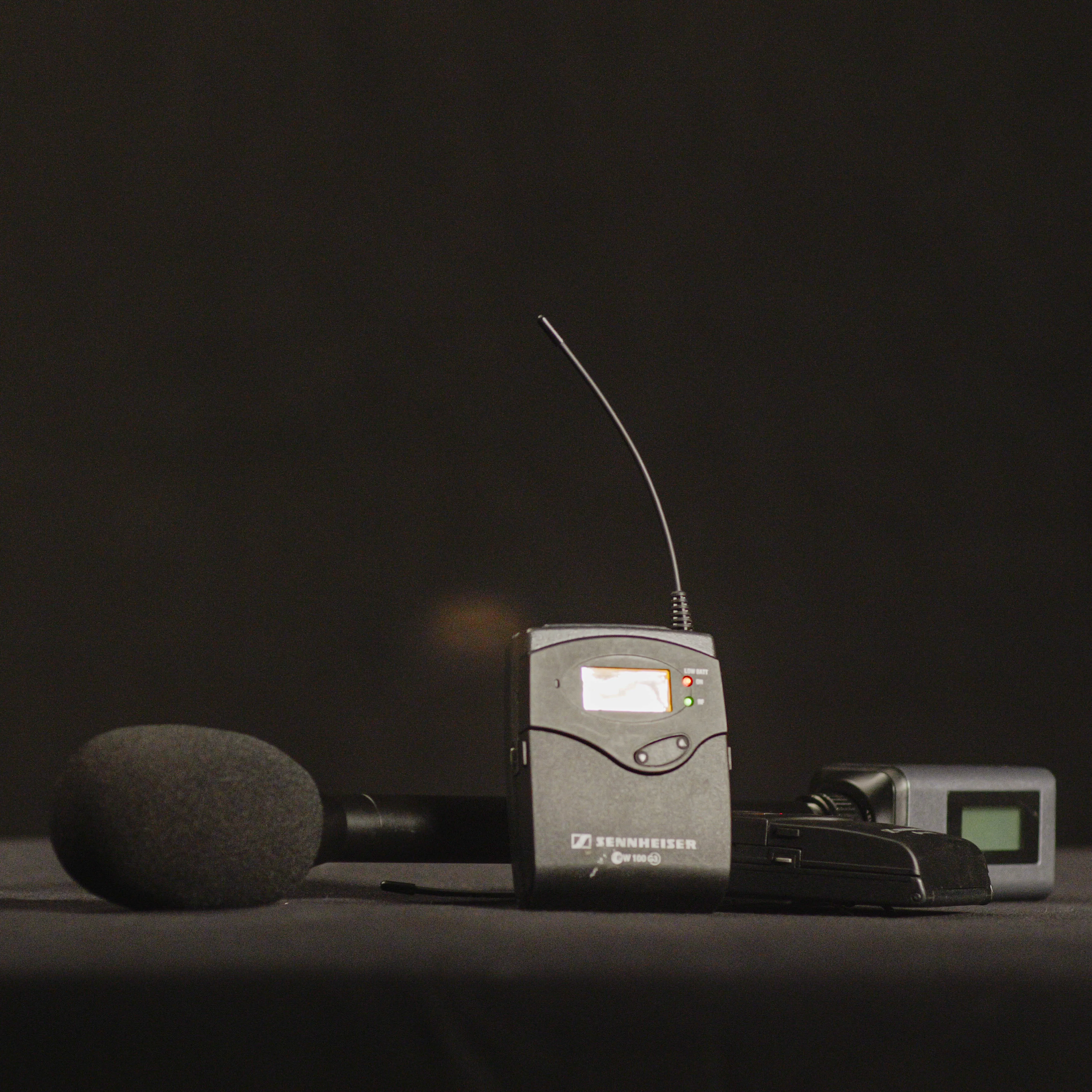 Sennheiser Field Production Kit Wireless Microphone System (EW 100 G3)