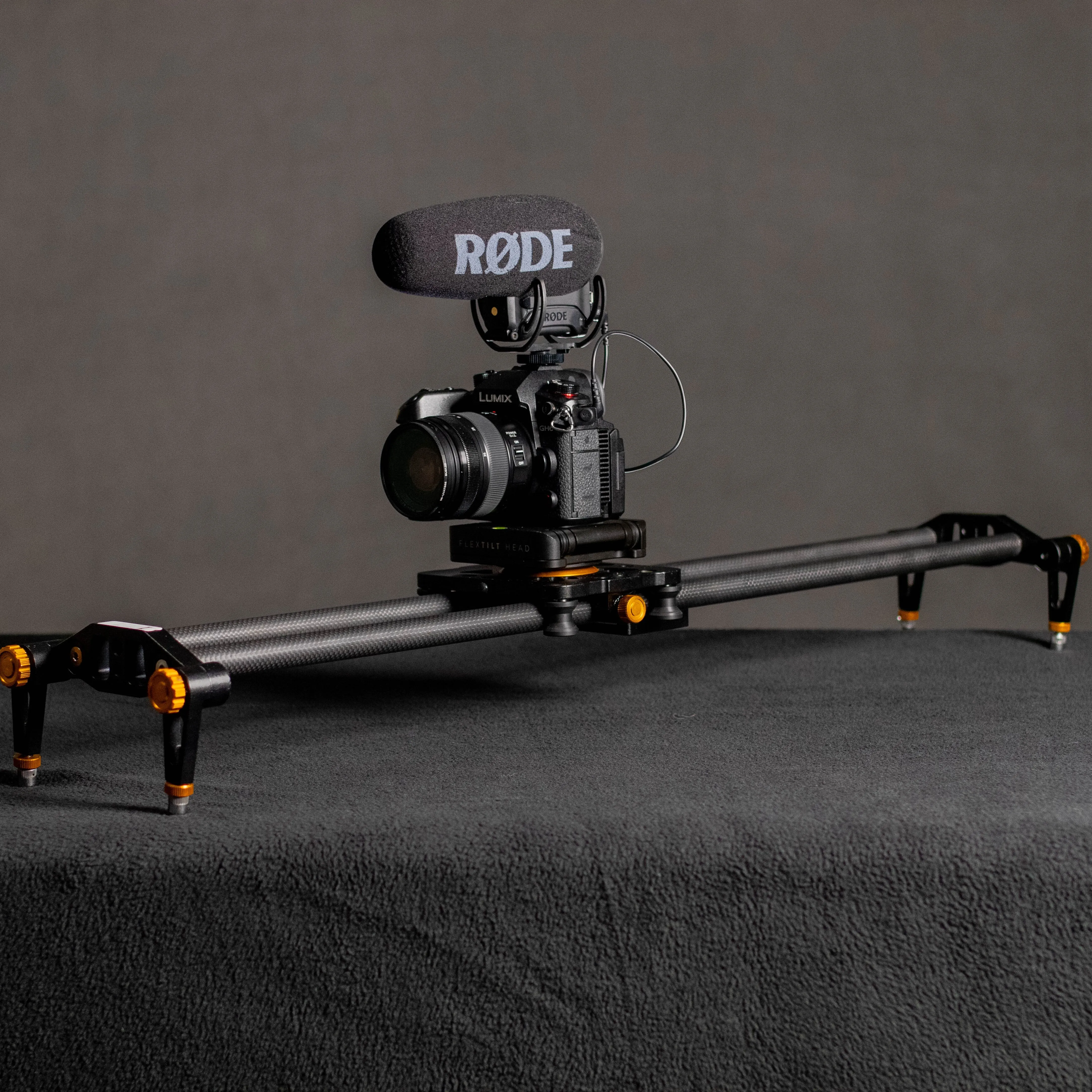 Dot Line Titan 31" Carbon Fiber Slider
