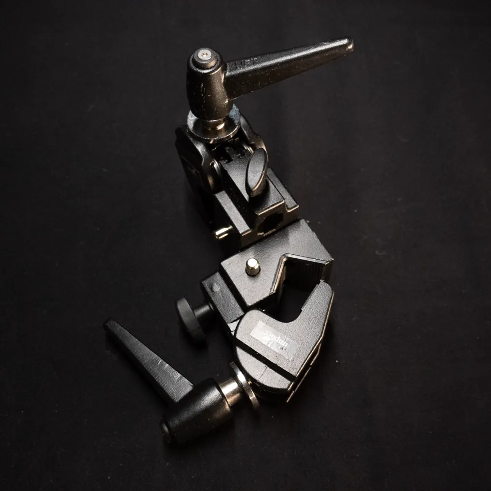 Impact CC-128 Double Super Clamp 