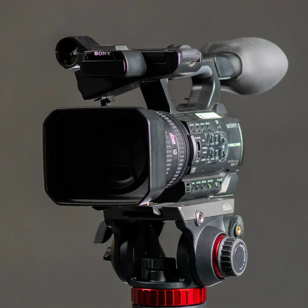 Sony HXR-NX 100 Camcorder