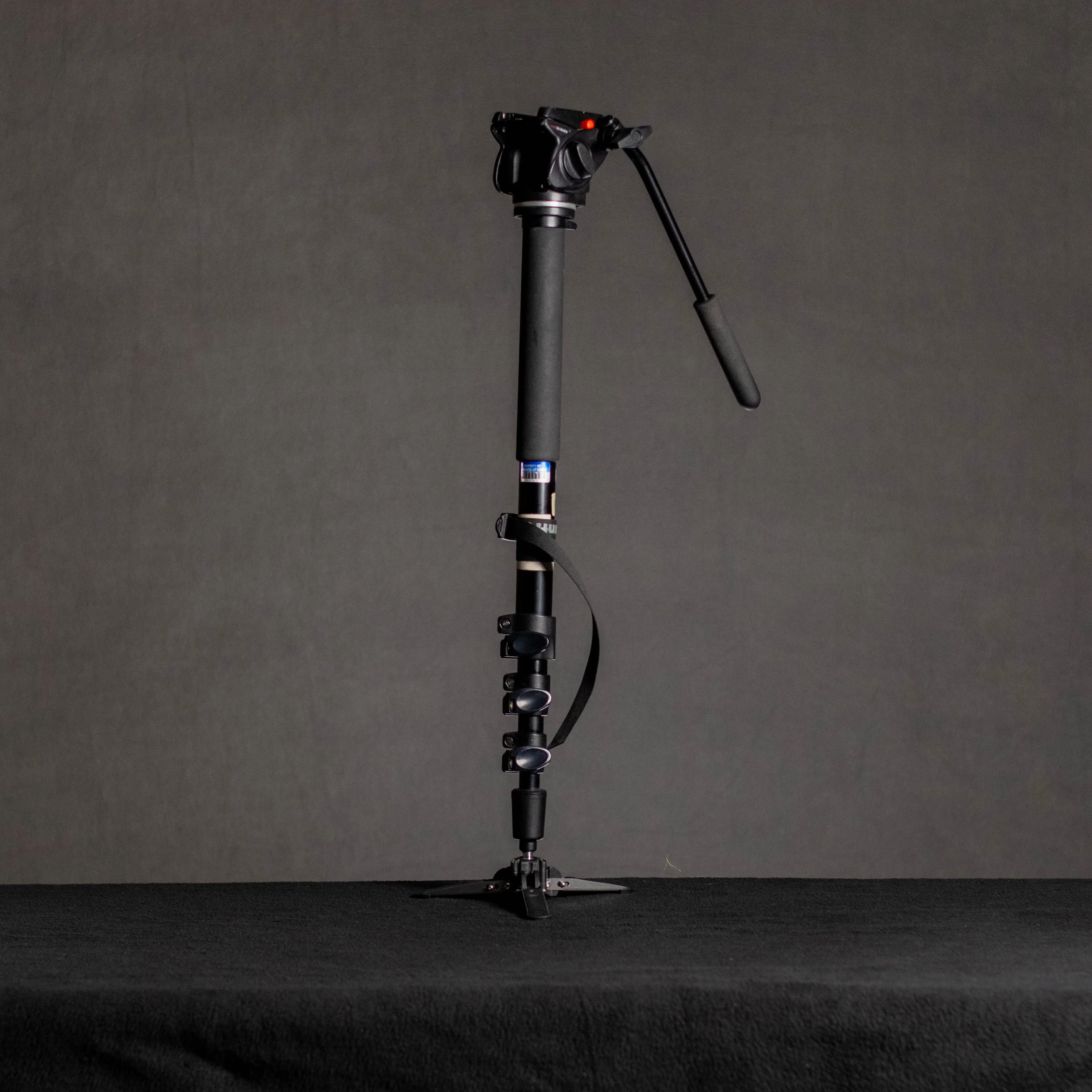 Manfrotto Monopod (561BHDV Head & 561BHDV Leg)