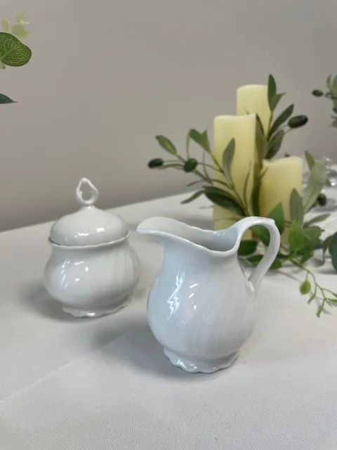 Swirl Creamer Carafe