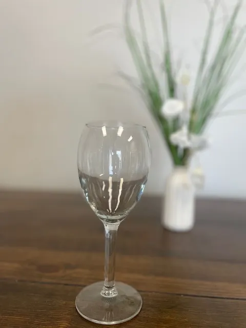 Wine Glass (12oz)