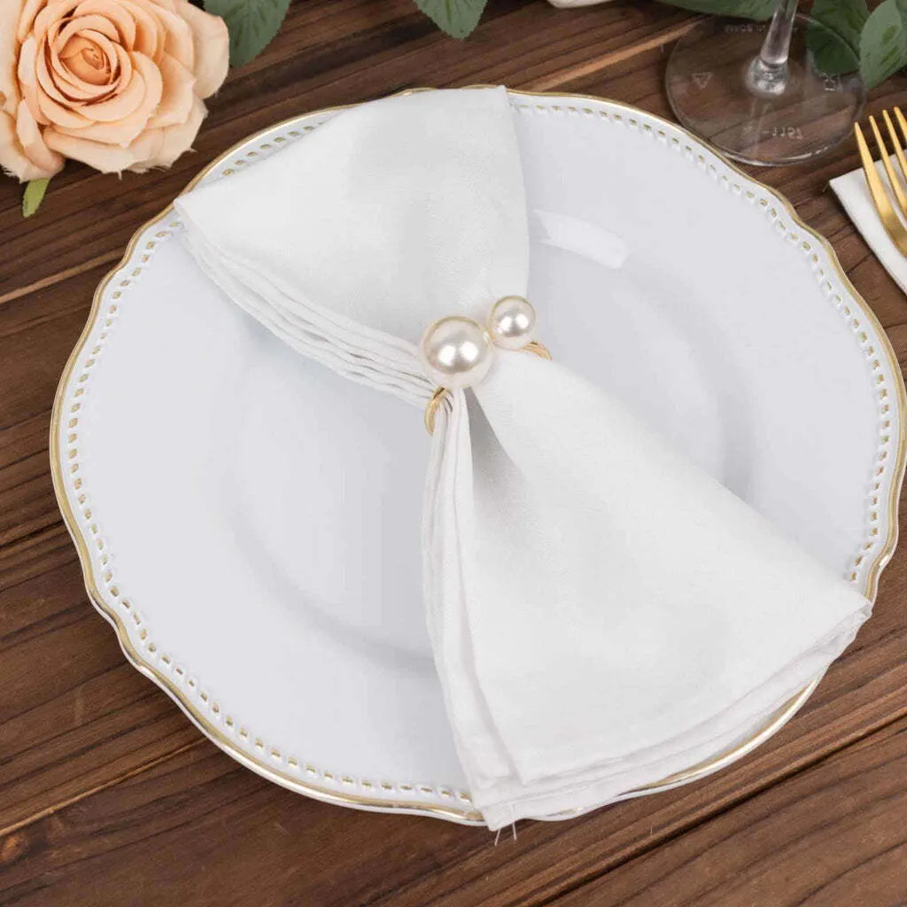 White cloth napkins
