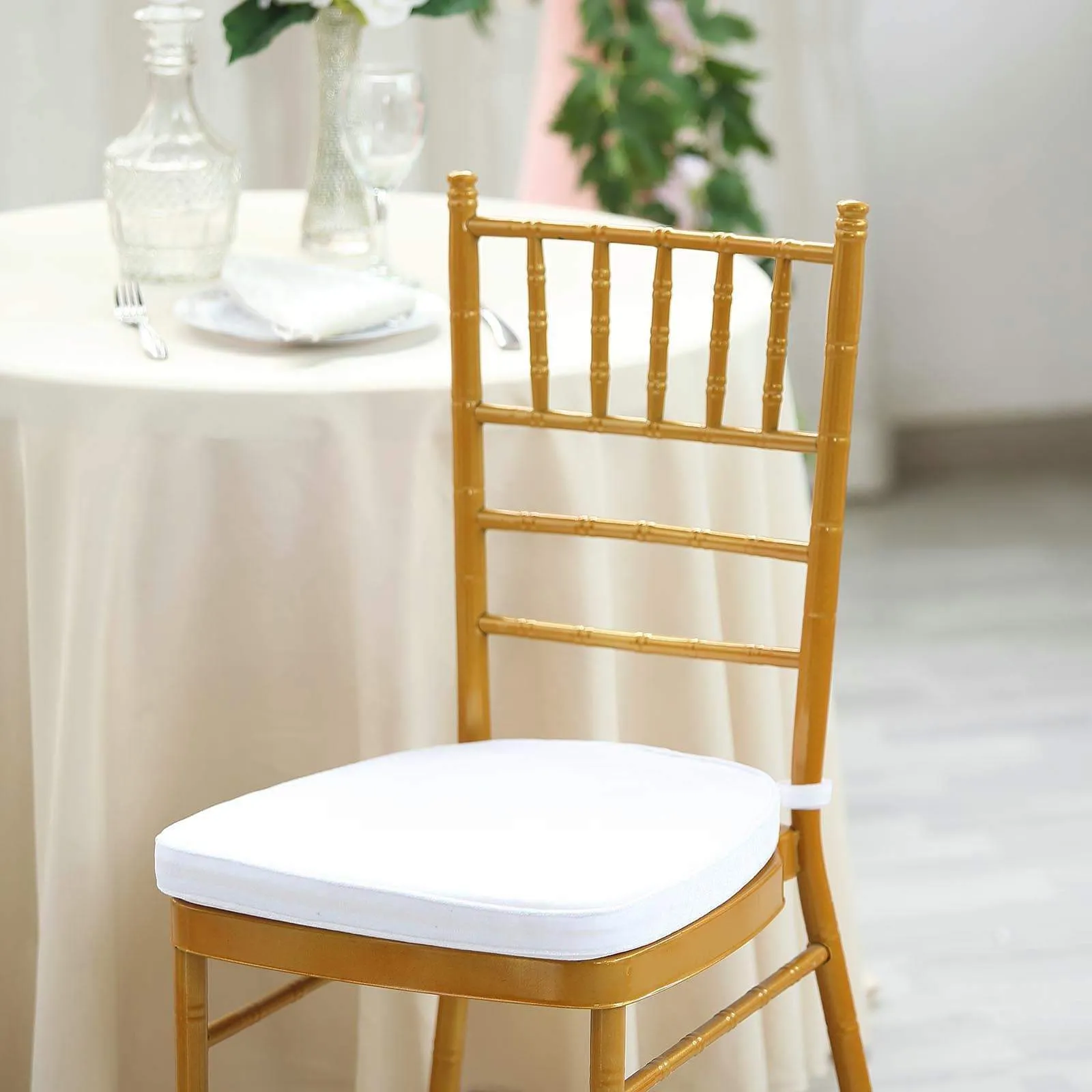 Gold Chiavari Chair & Cushion - Set of 10 