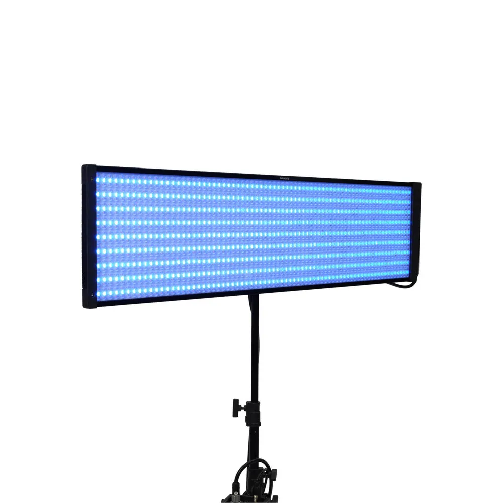 Nanlite PavoSlim 240cl RGBWW