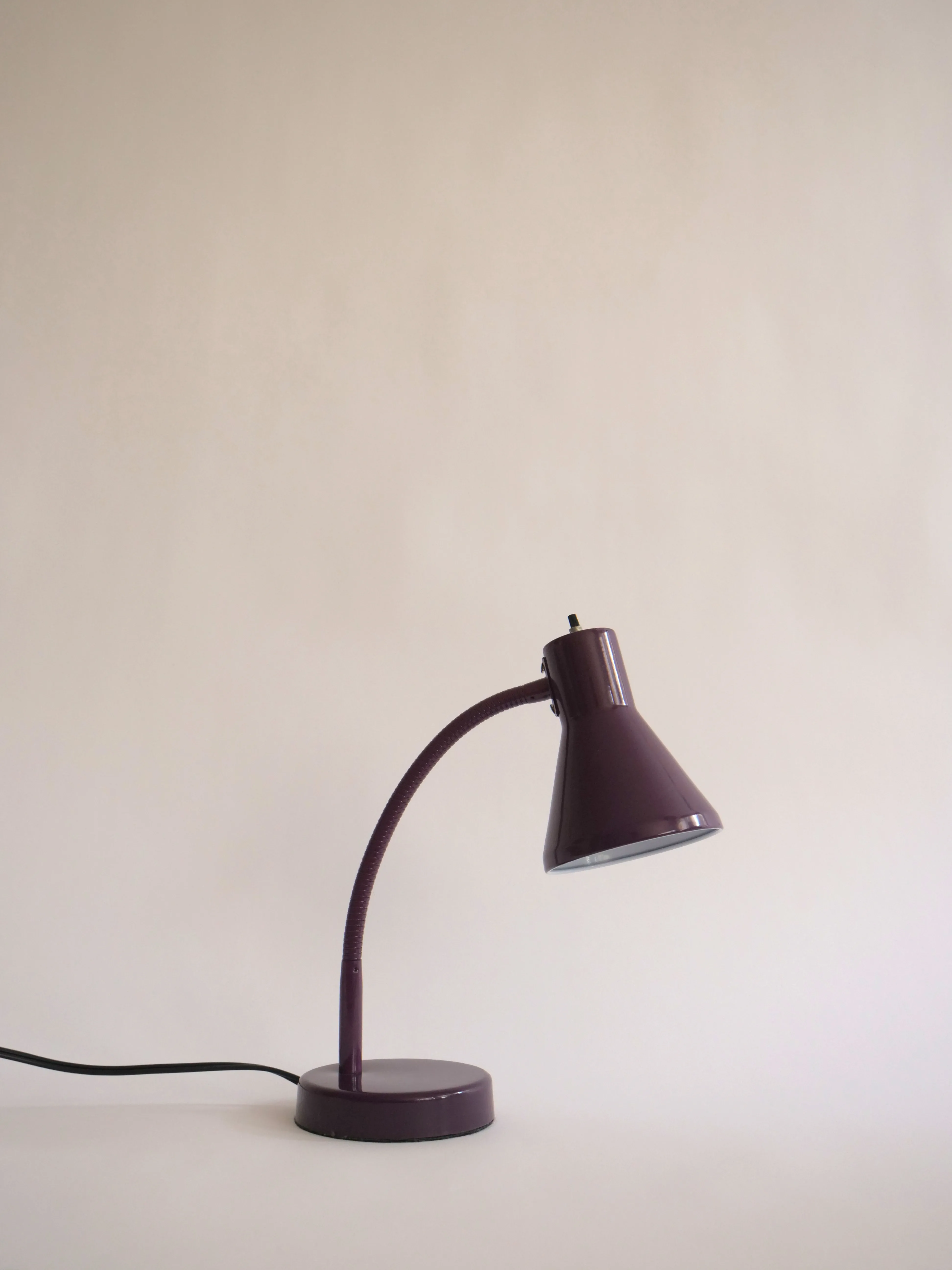 Petite lampe mauve