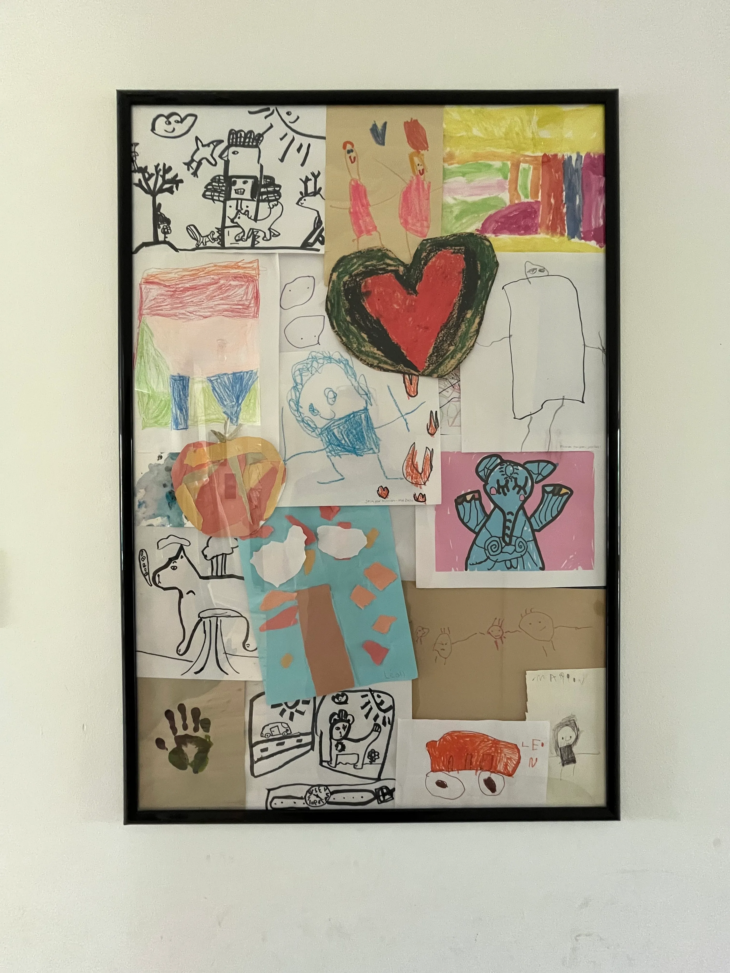 Collage dessins d'enfants