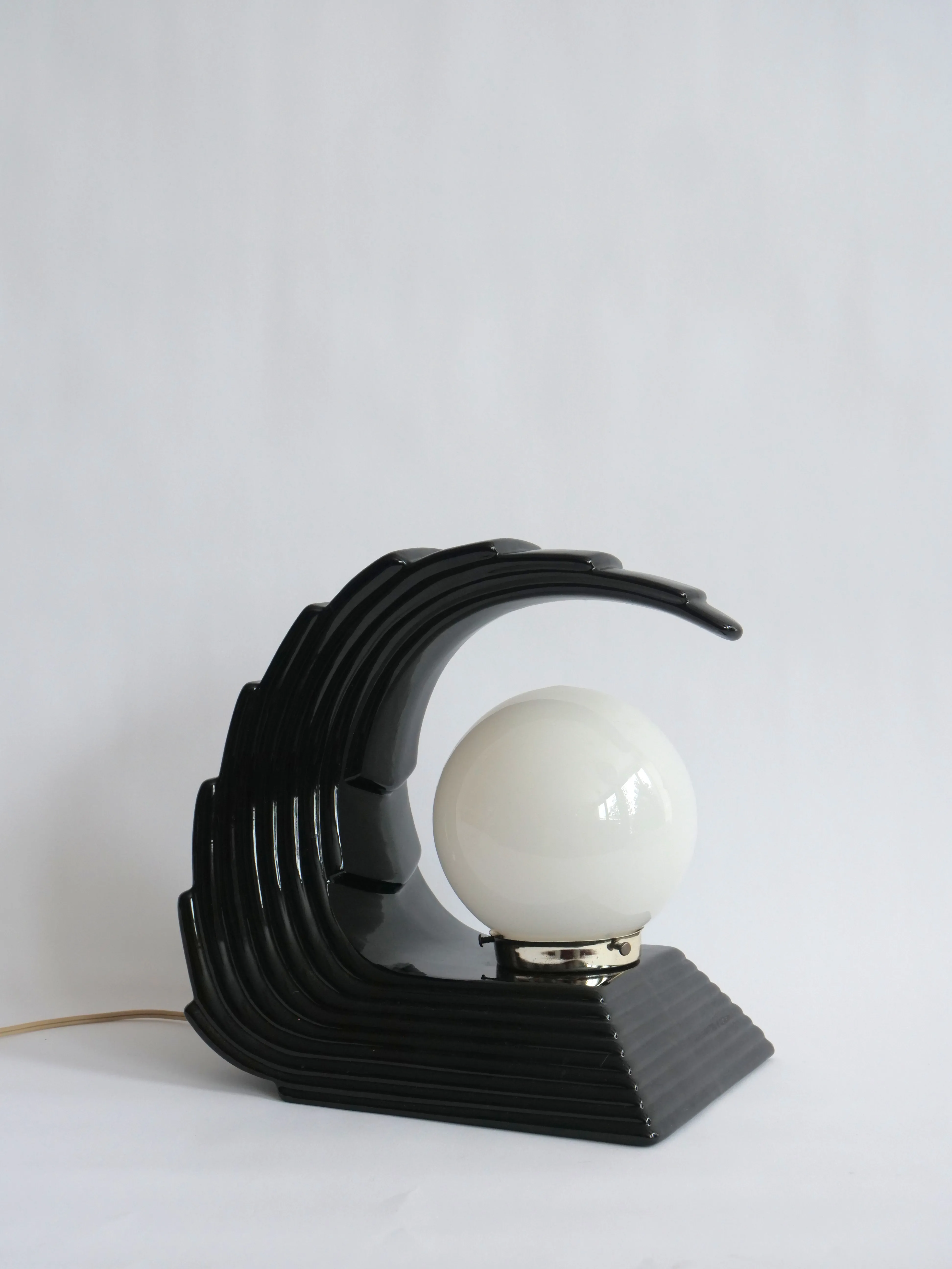 Lampe vague art-deco