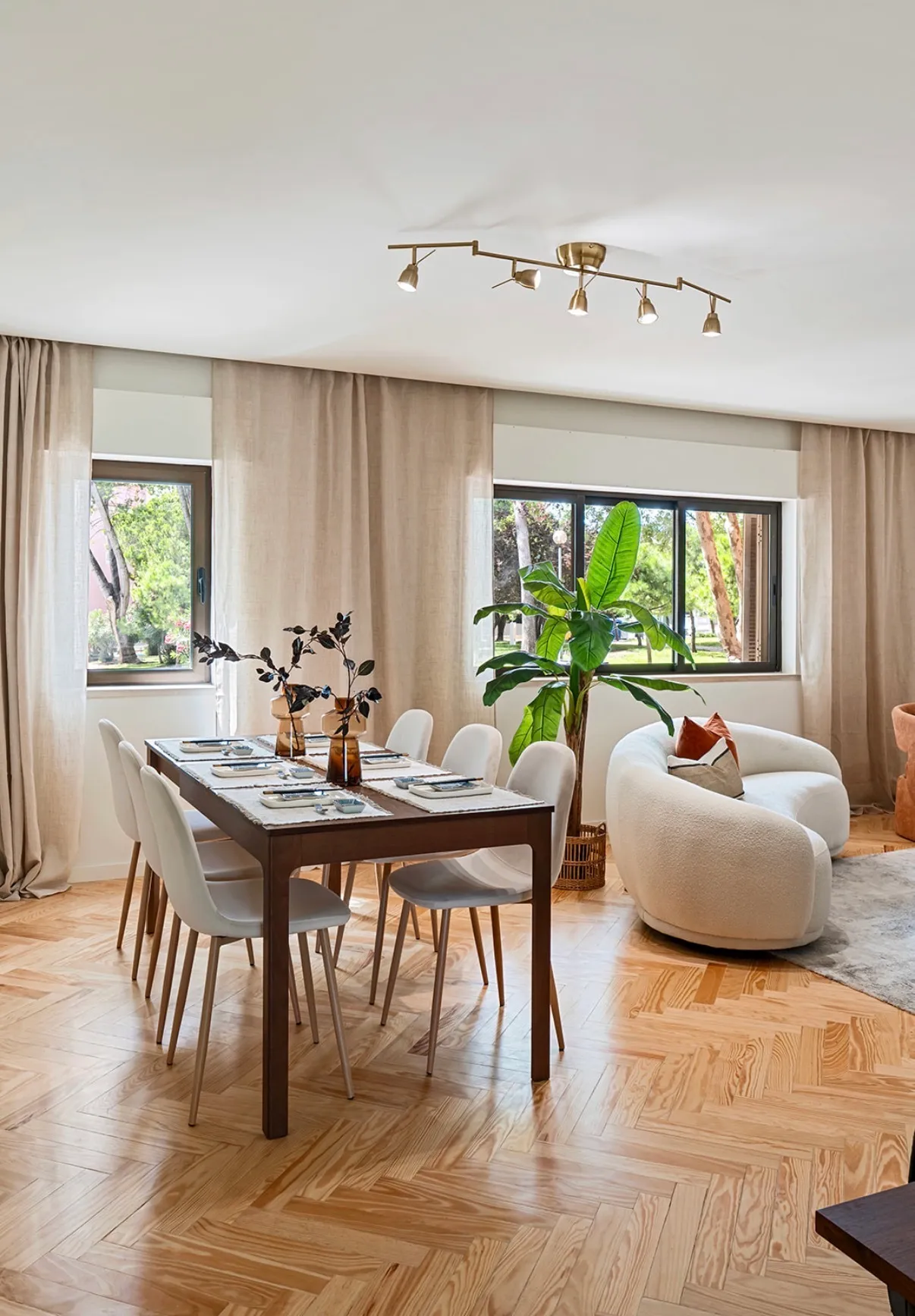 T2 Apartment Package