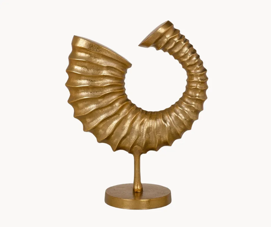 Decorative Figure Nida, H39