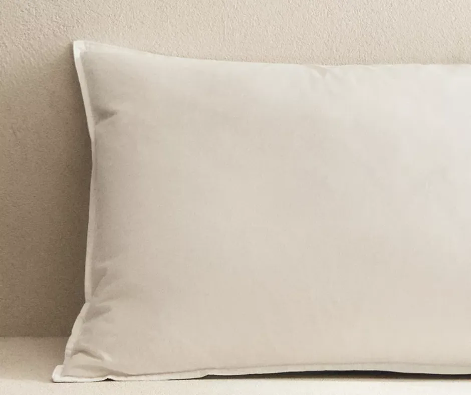 Feather Cushion Naantali - 60x60