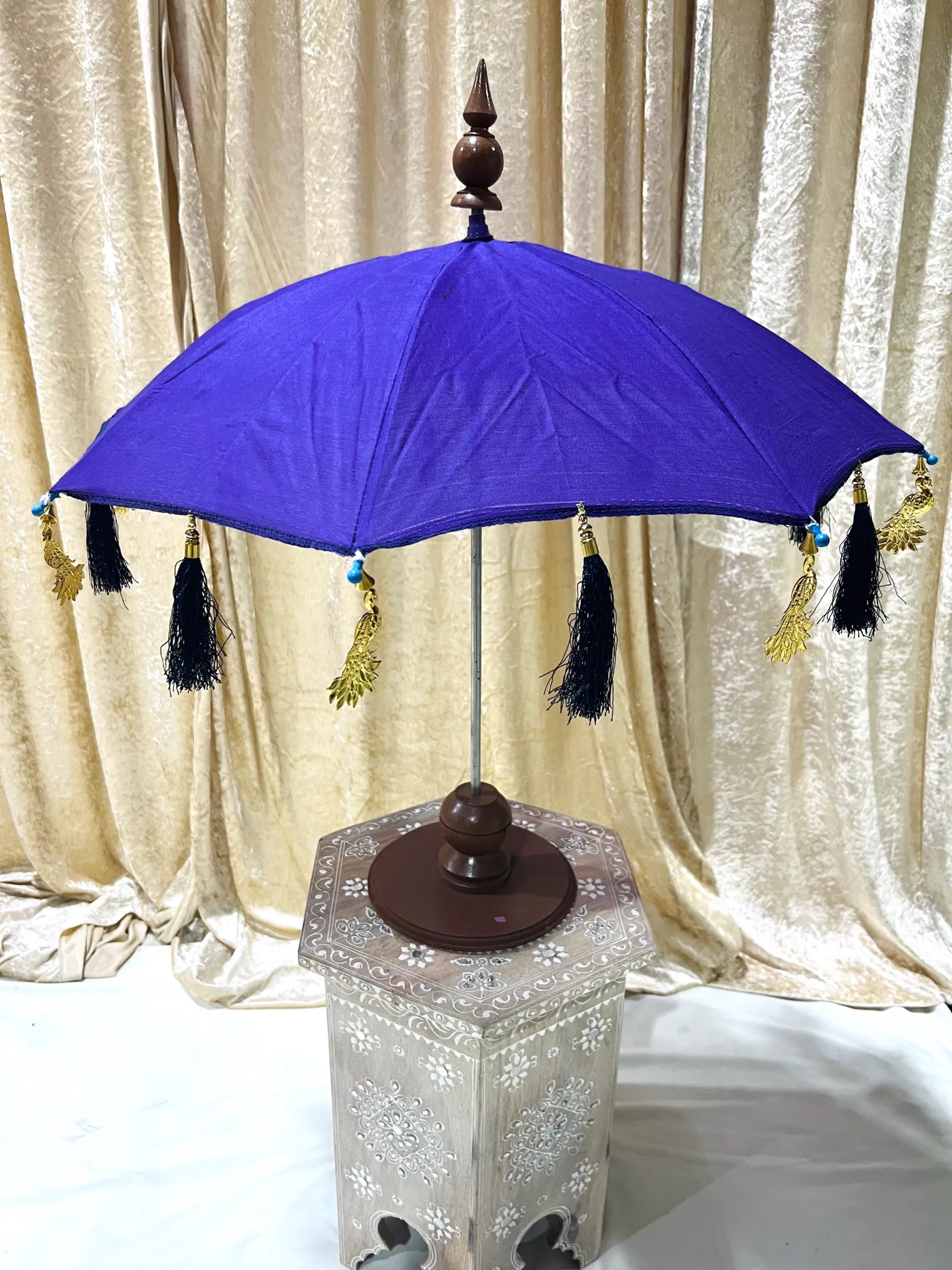 Standing Umbrella Centerpiece 