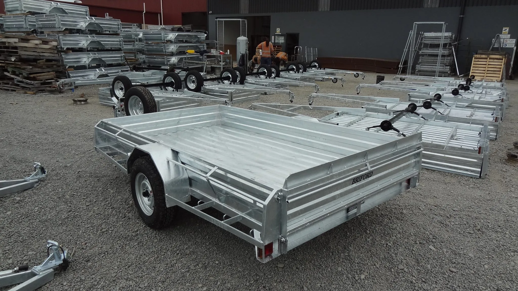 Trailer single axle transporter