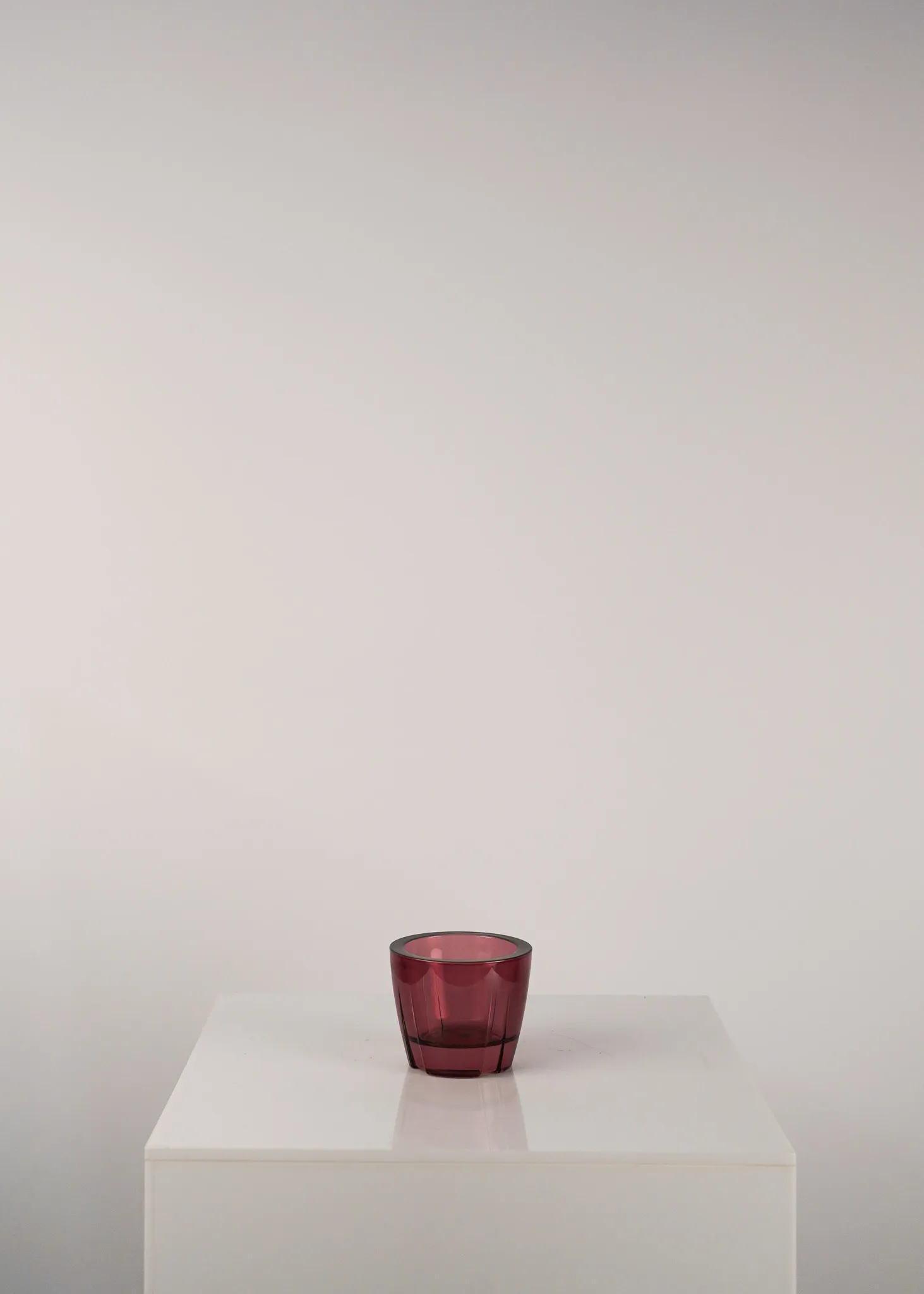 Kosta Boda Aubergine Tea Light