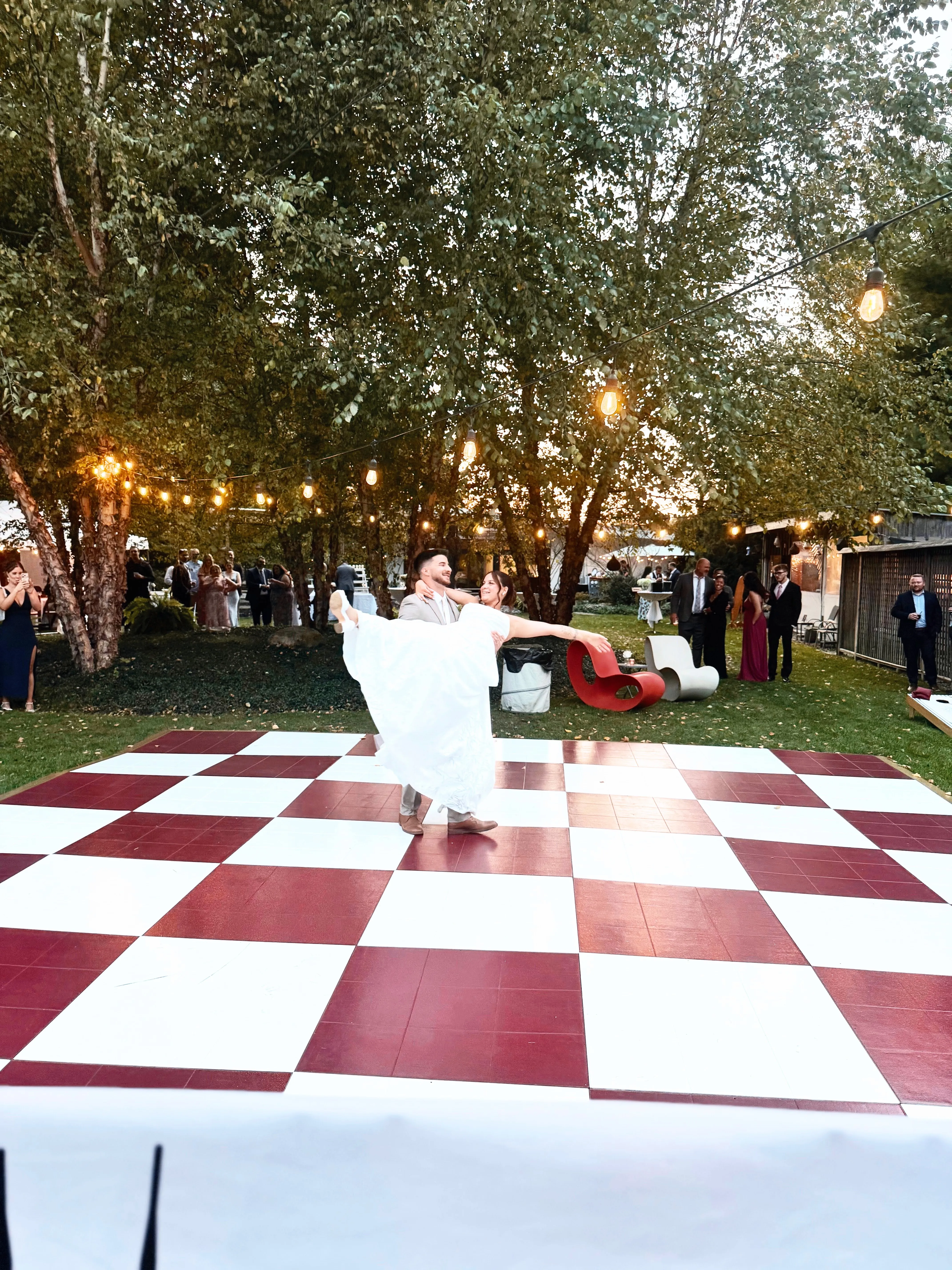 CHECKERED DANCE FLOOR - RED