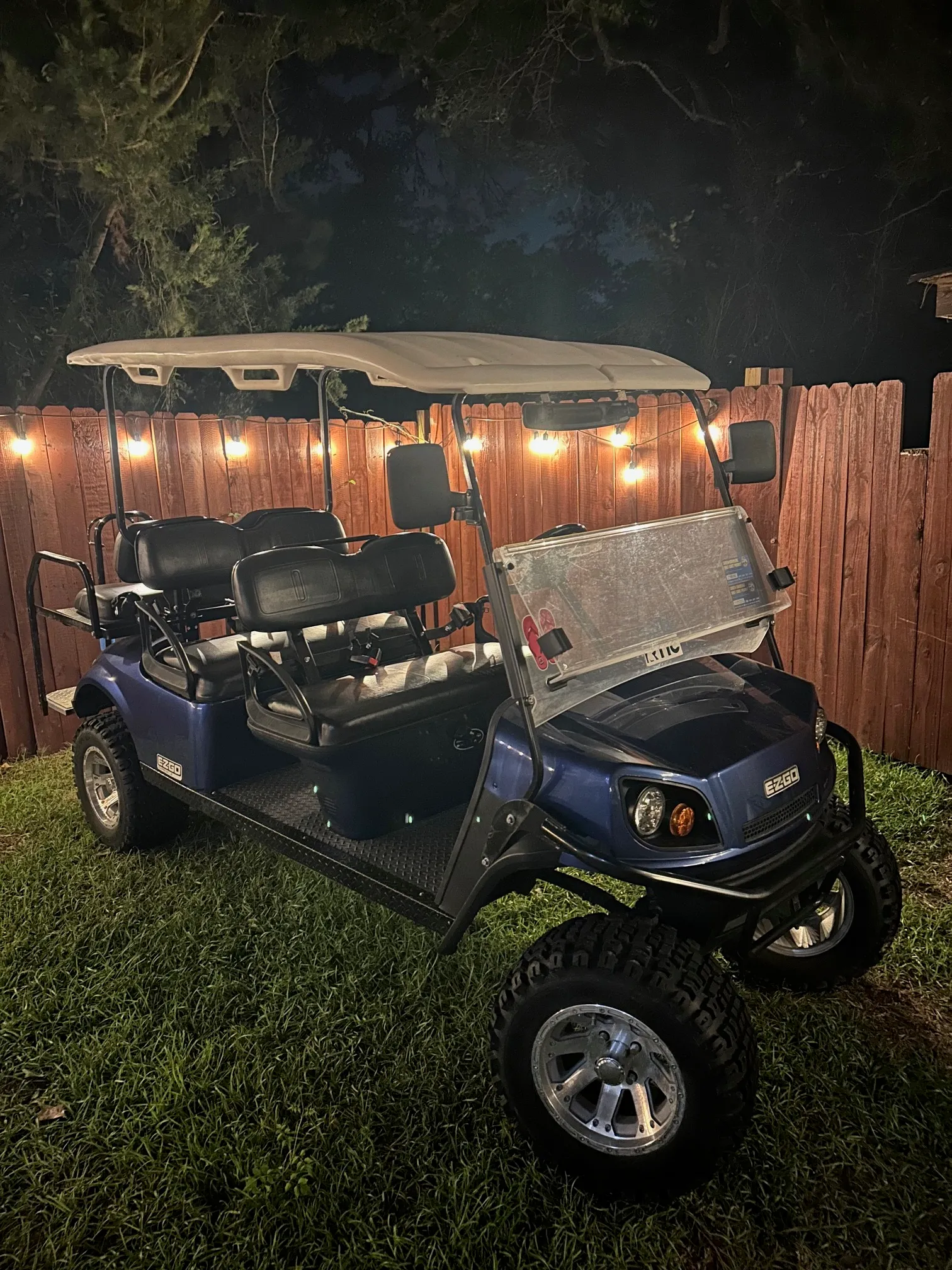 6 Seater Premium  (Blue)