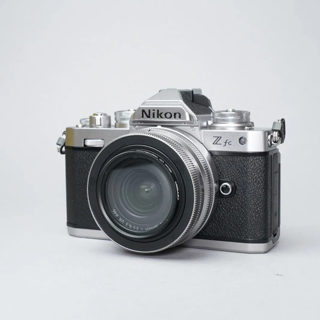 Nikon Z fc Kit