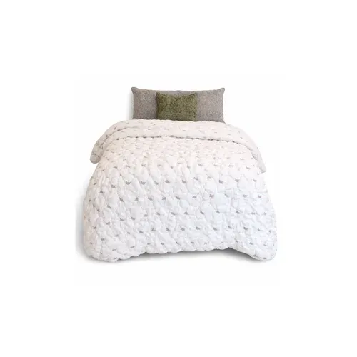 KIDS' BEDDING