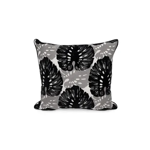 OUTDOOR PILLOWS