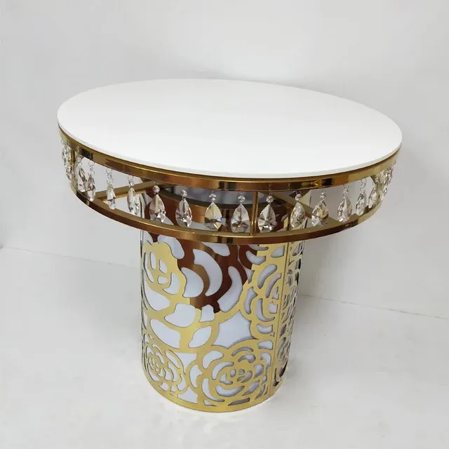 Gold Cake Table