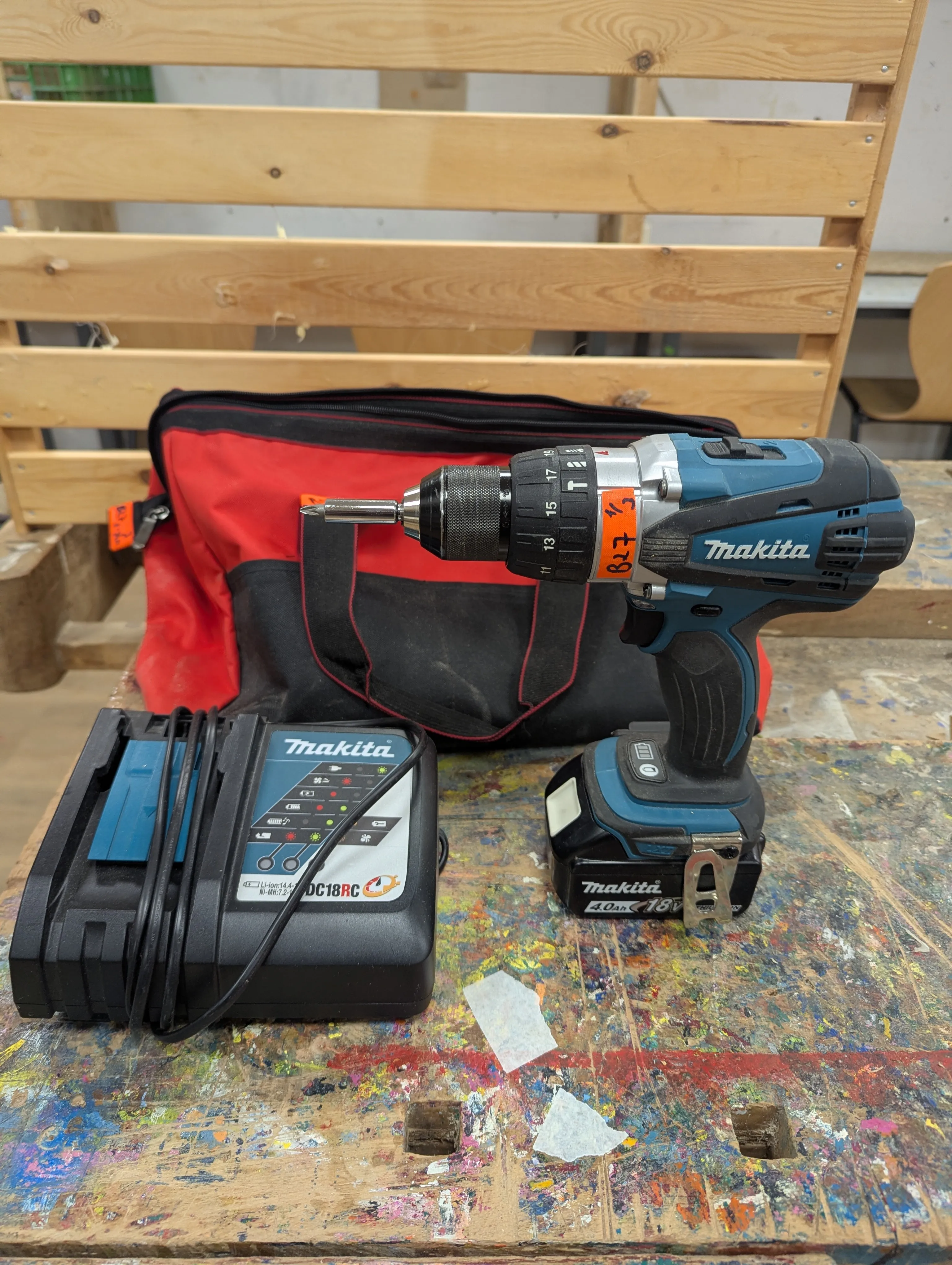  מברגה מקדחה רוטטת מקיטה מדגם  DHP458 - B27