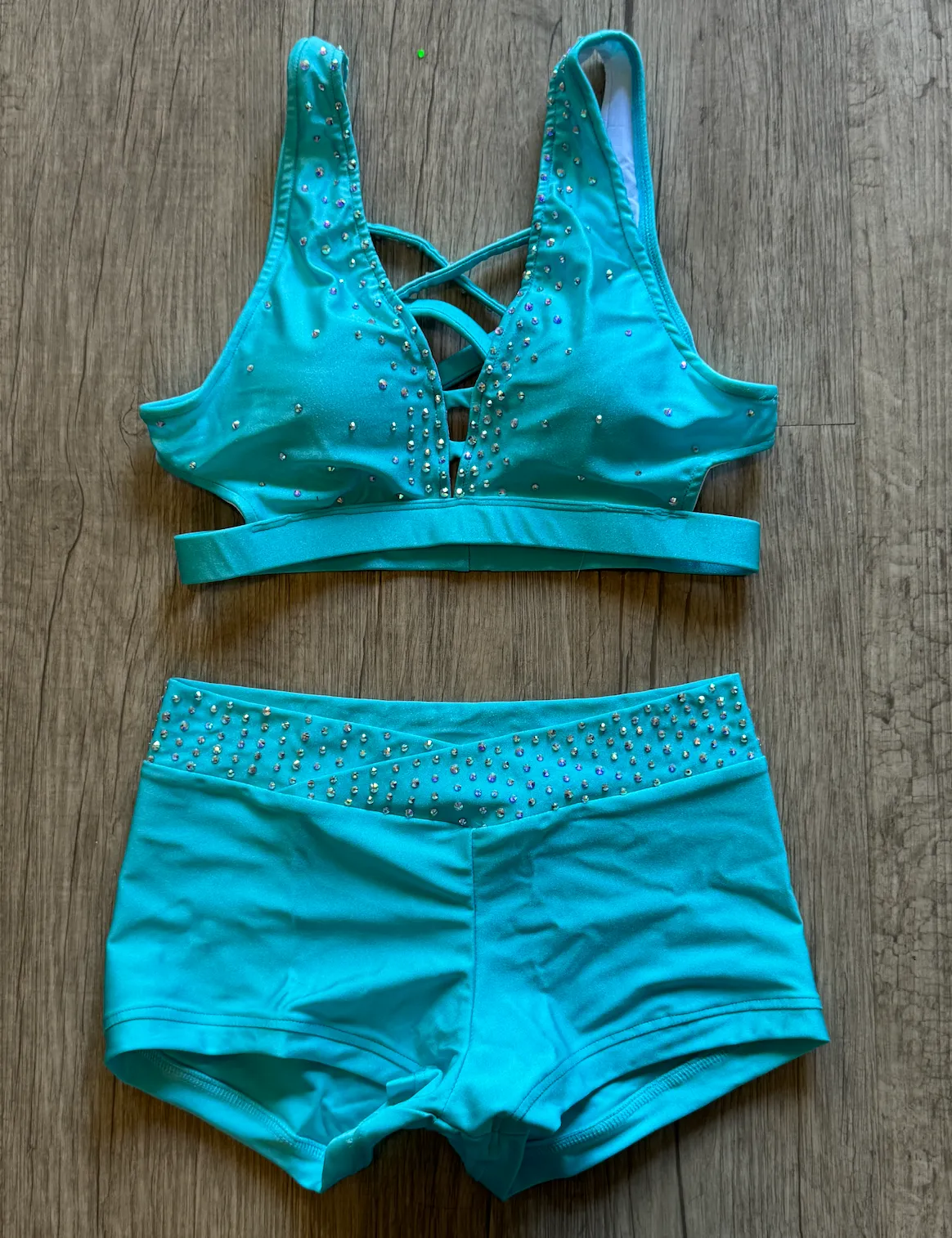 Aqua Side Cutout Audition Set - Small