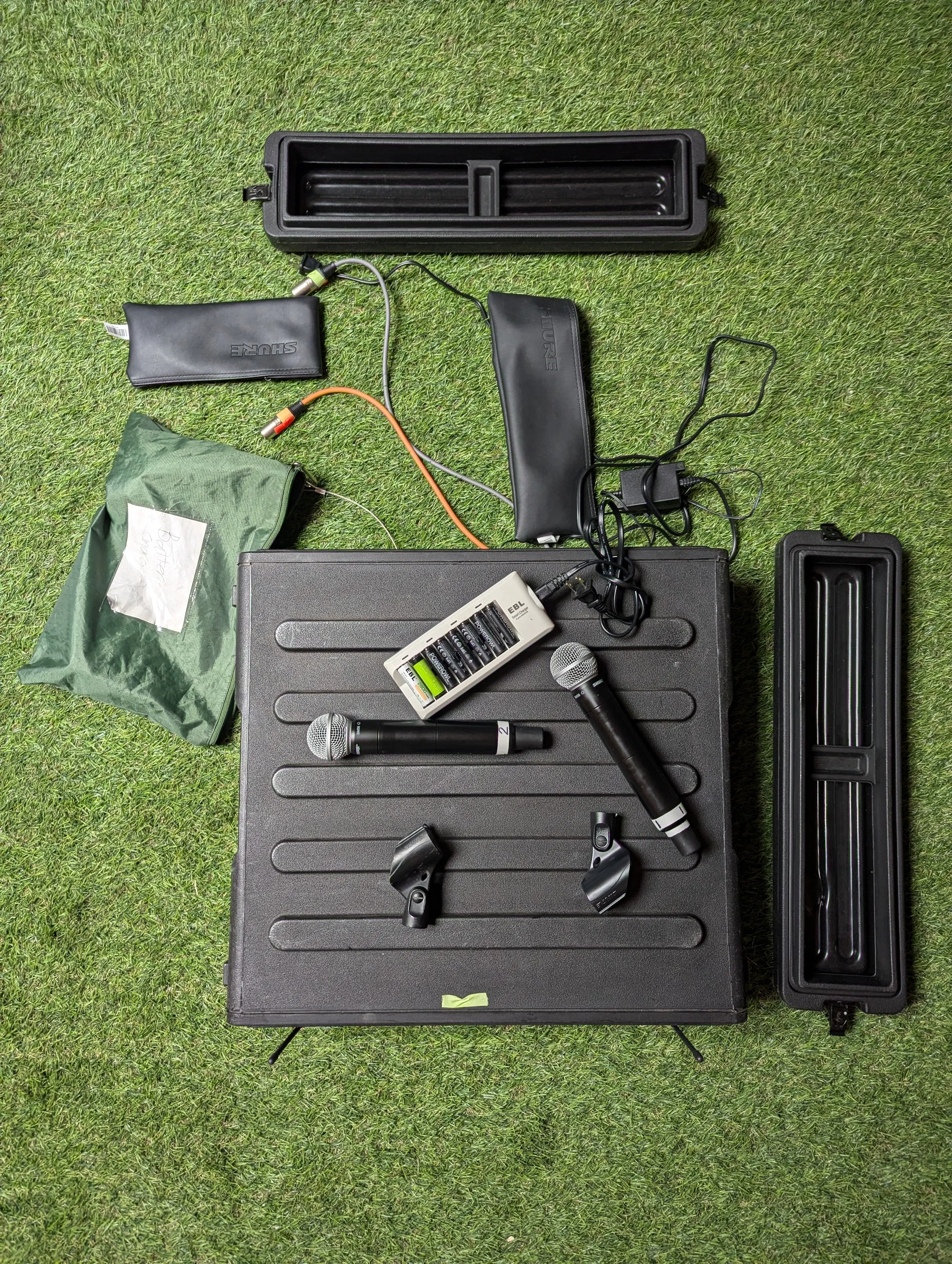 Shure SLXD24D/SM58 Dual Channel Wireless Mics w 2 Sm58 mics