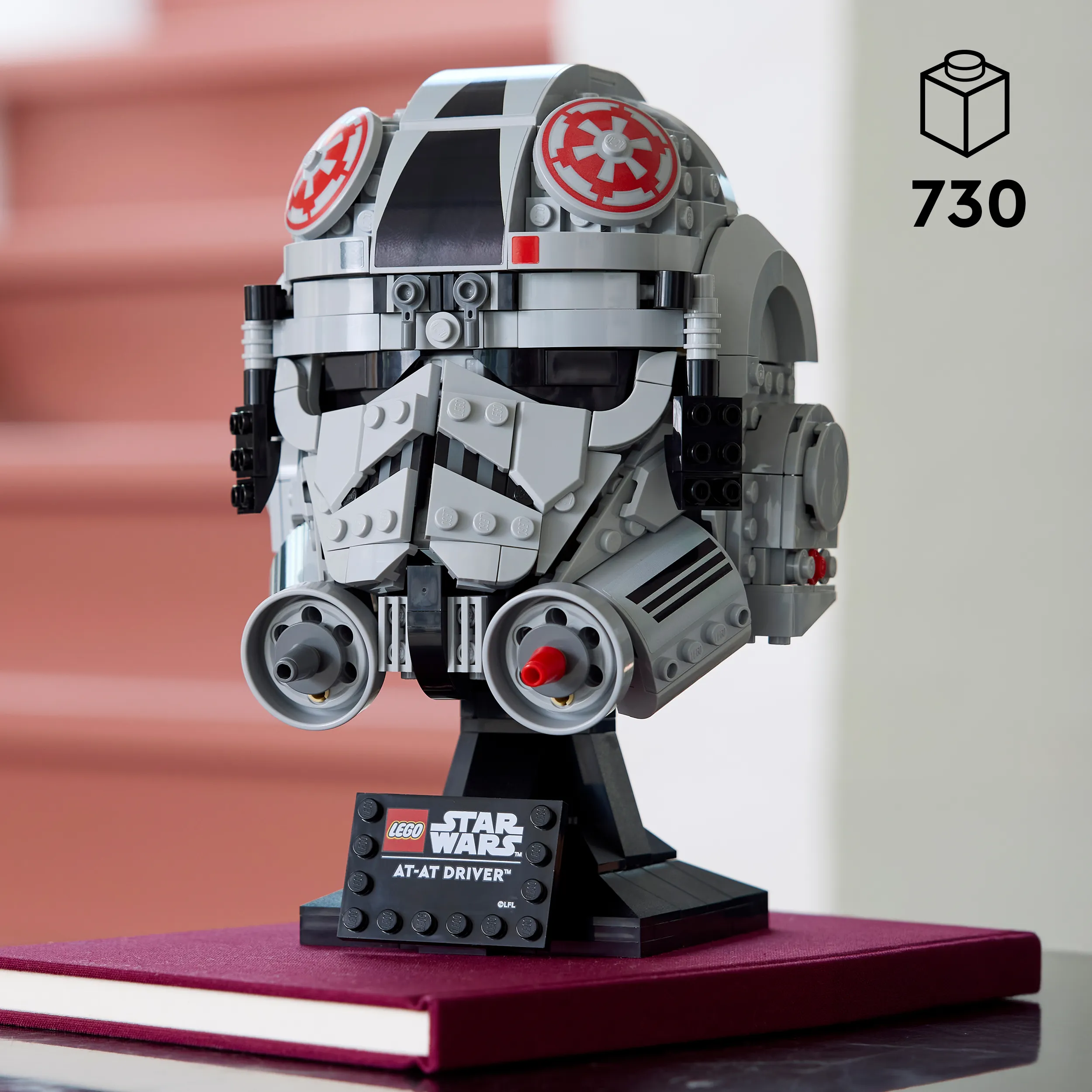 75429 - STAR WARS - AT-AT Driver Helmet