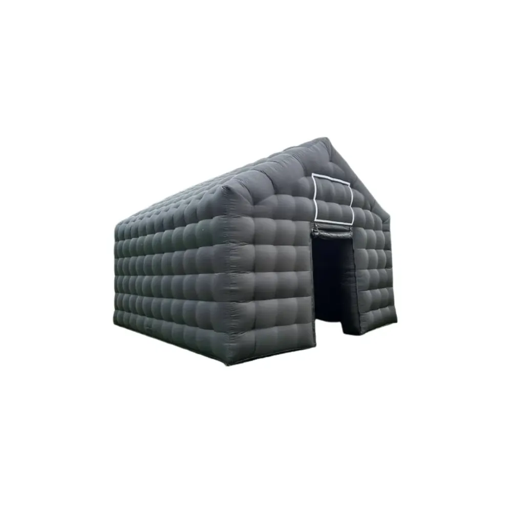 Aufblasbarer Club all inclusive