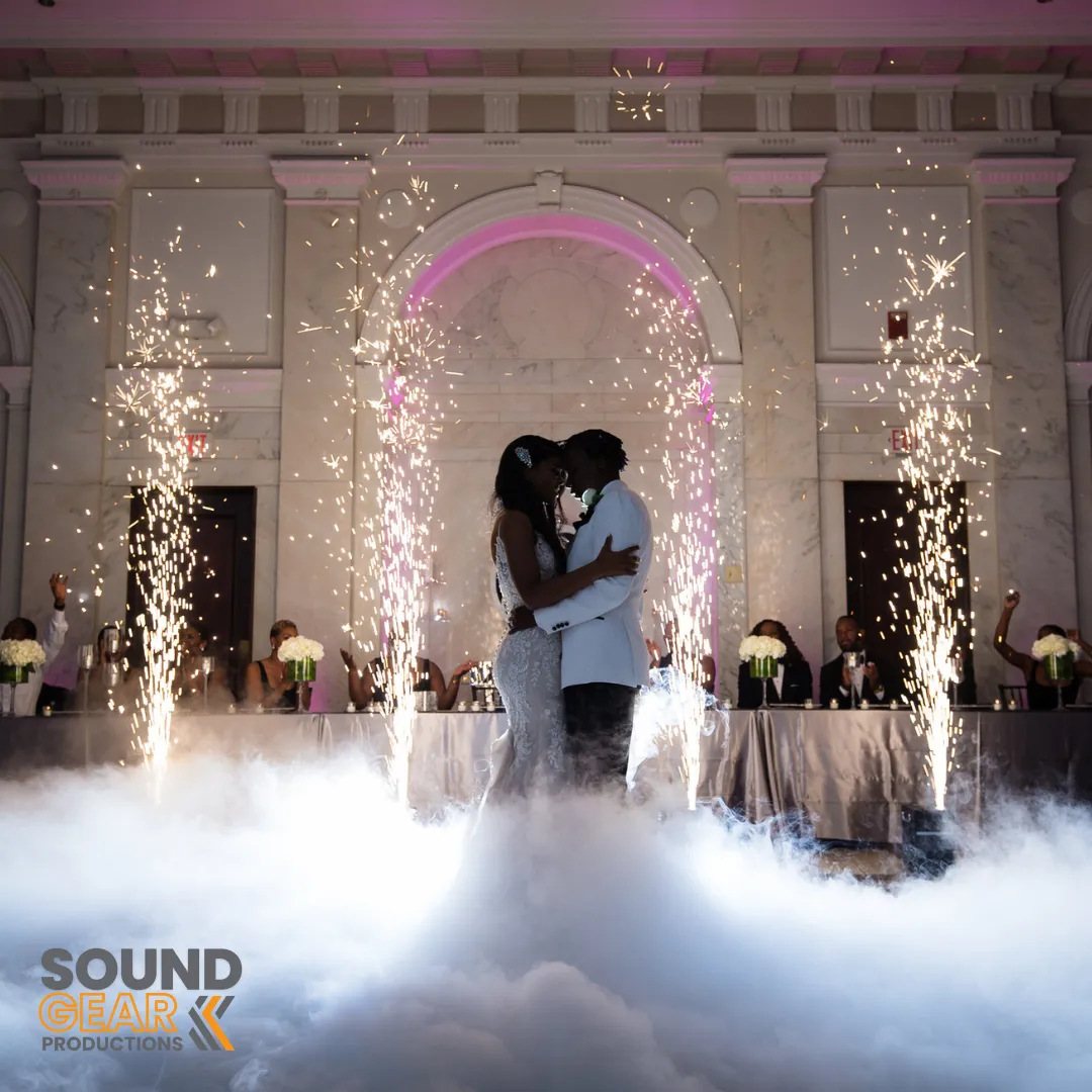 Fog + Sparkler (Service)
