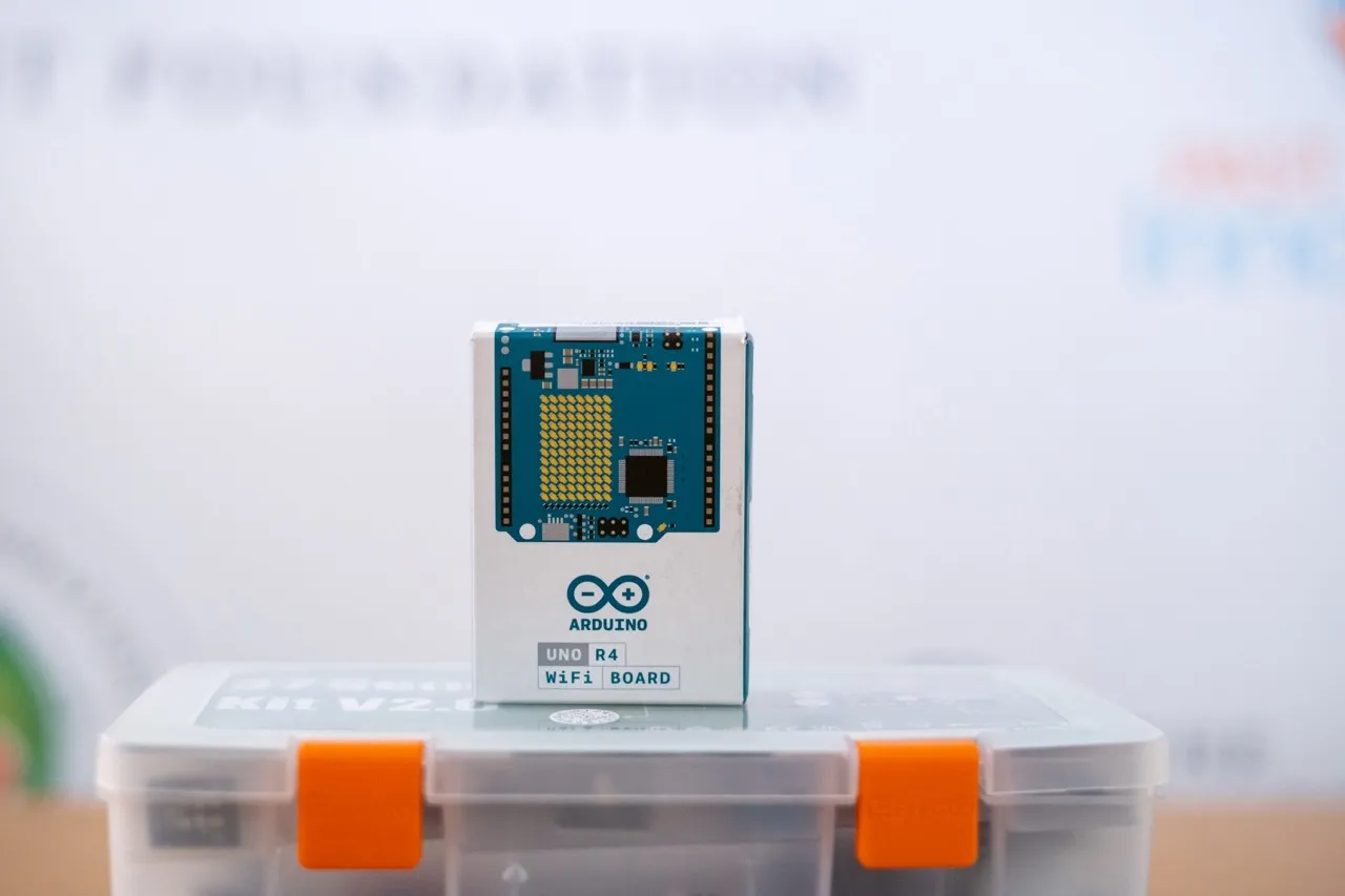 Microcontroller Robotics 