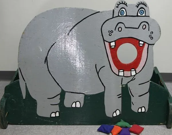 Carnival - Hippo Bean Bag Toss