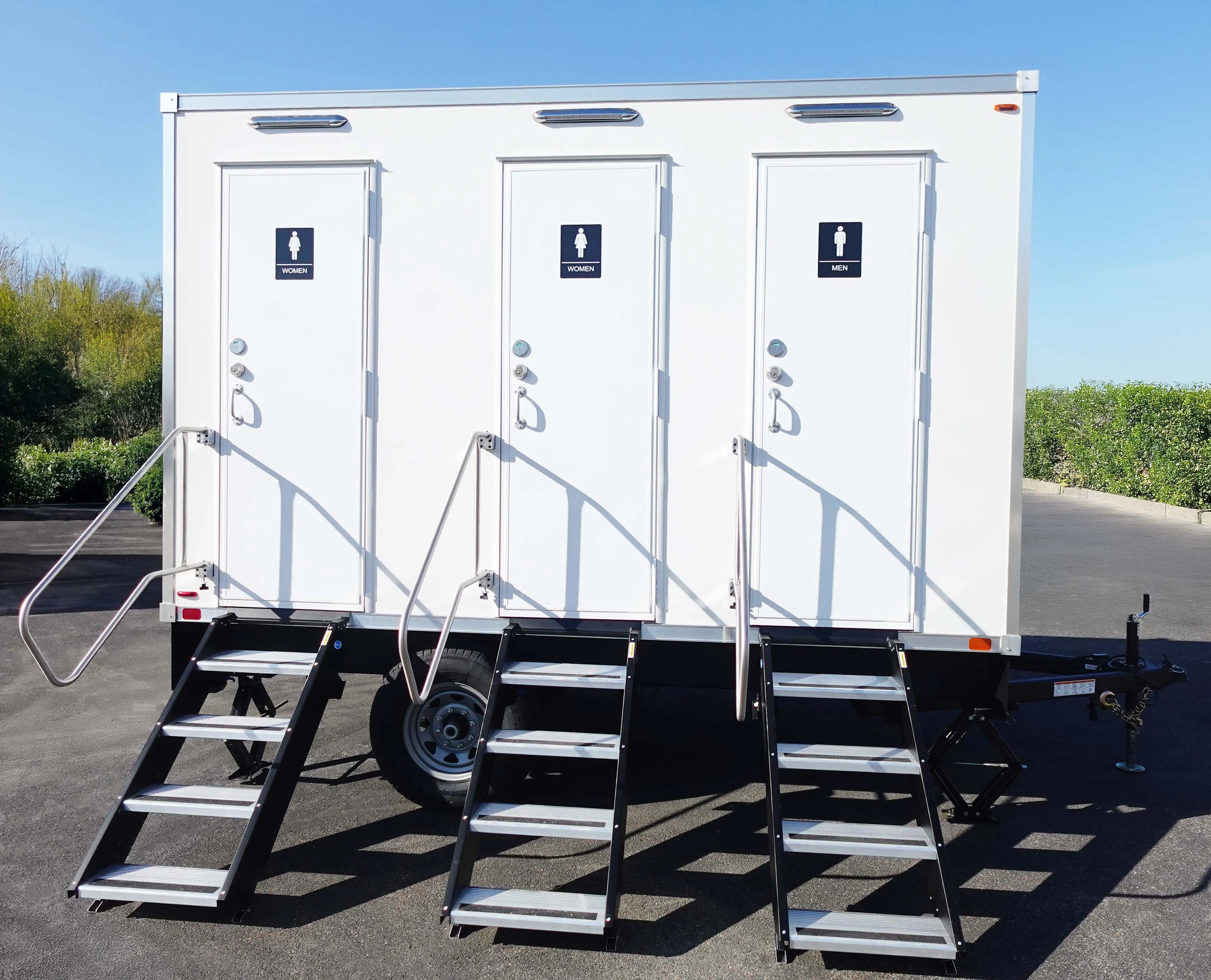3-Station Luxury Restroom Trailer 