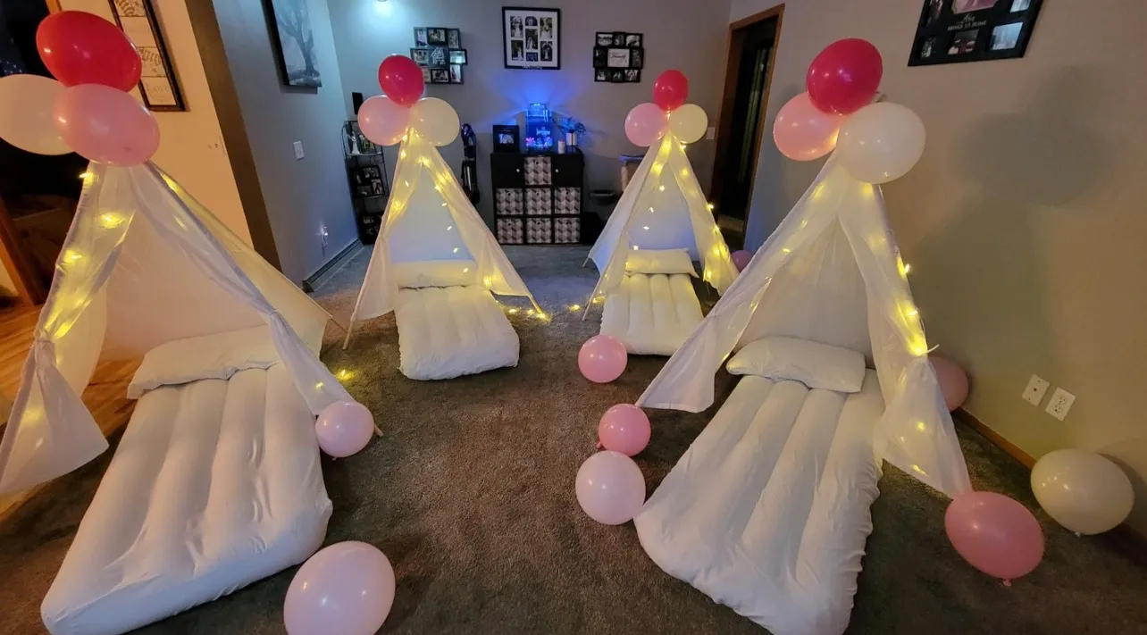 Sleepover tents