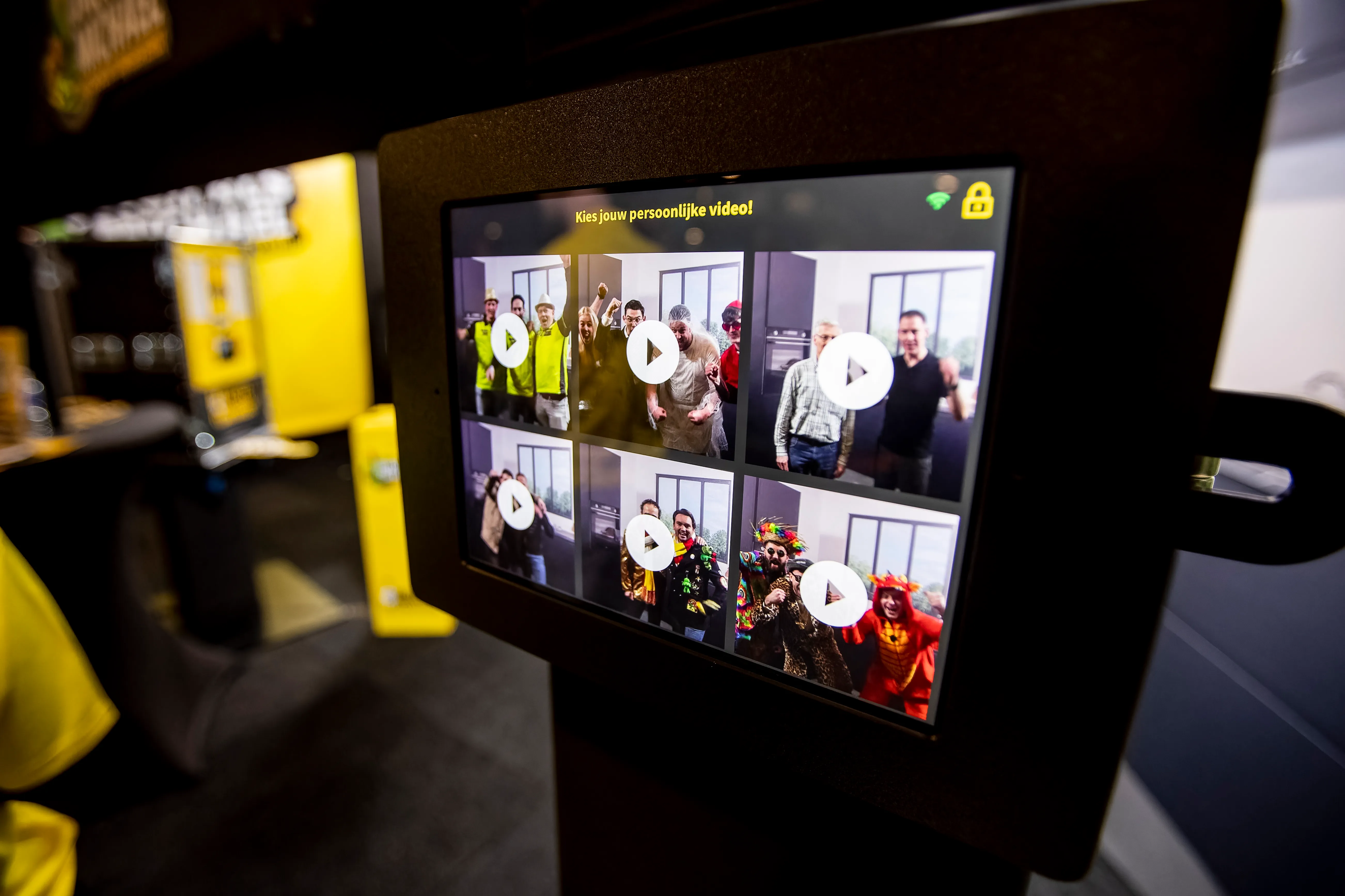 iPad Digital Sharing Station