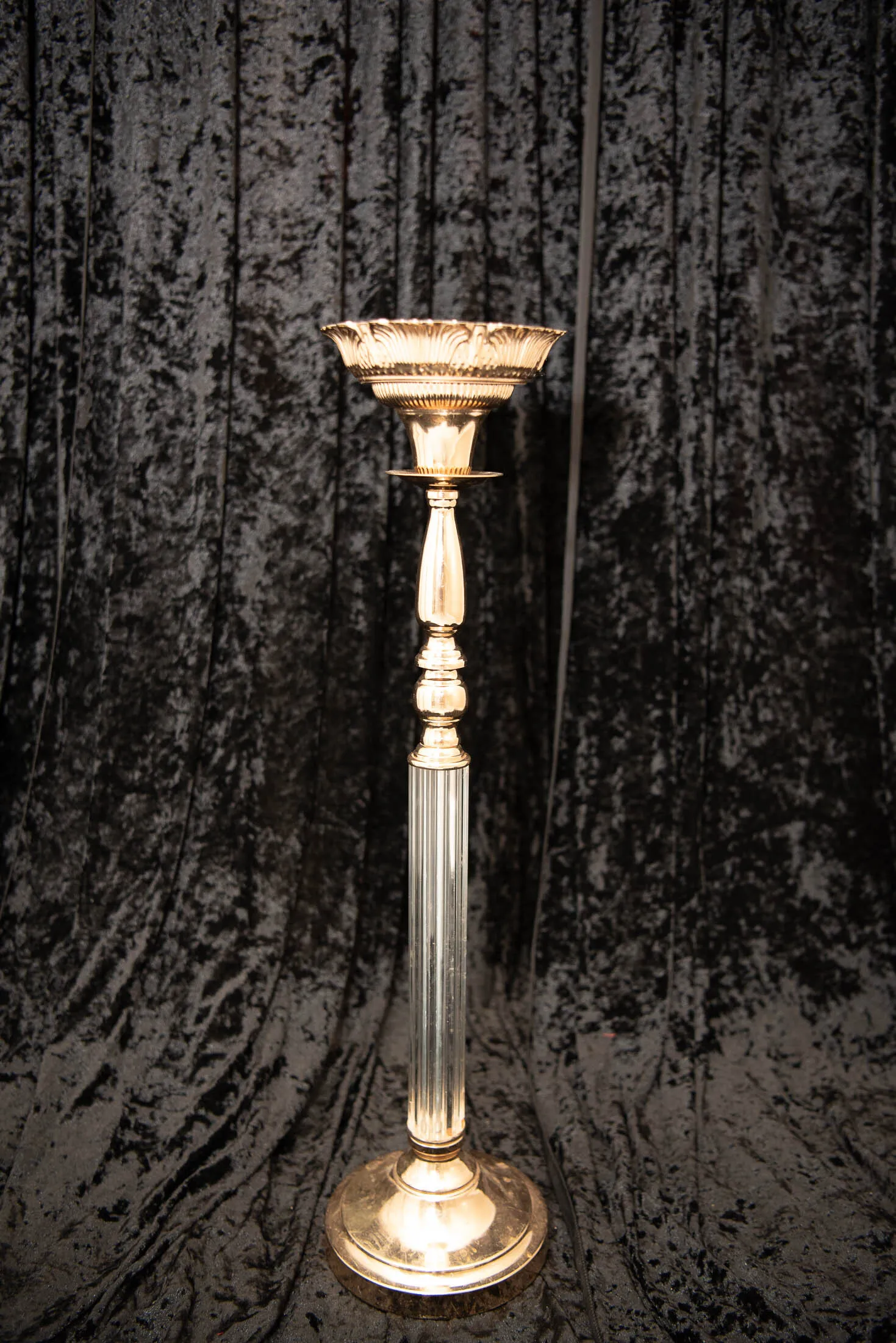 Crystal candle stick vase (R) 