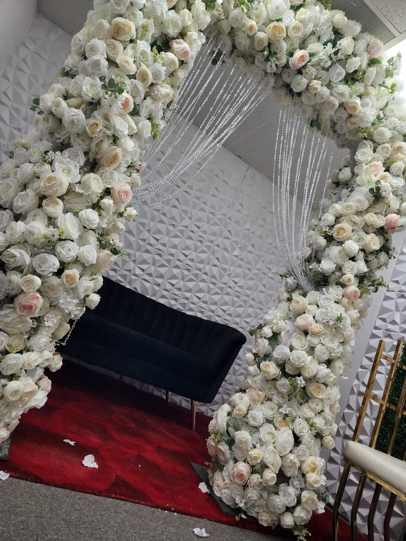 Blancita flower runners (R)