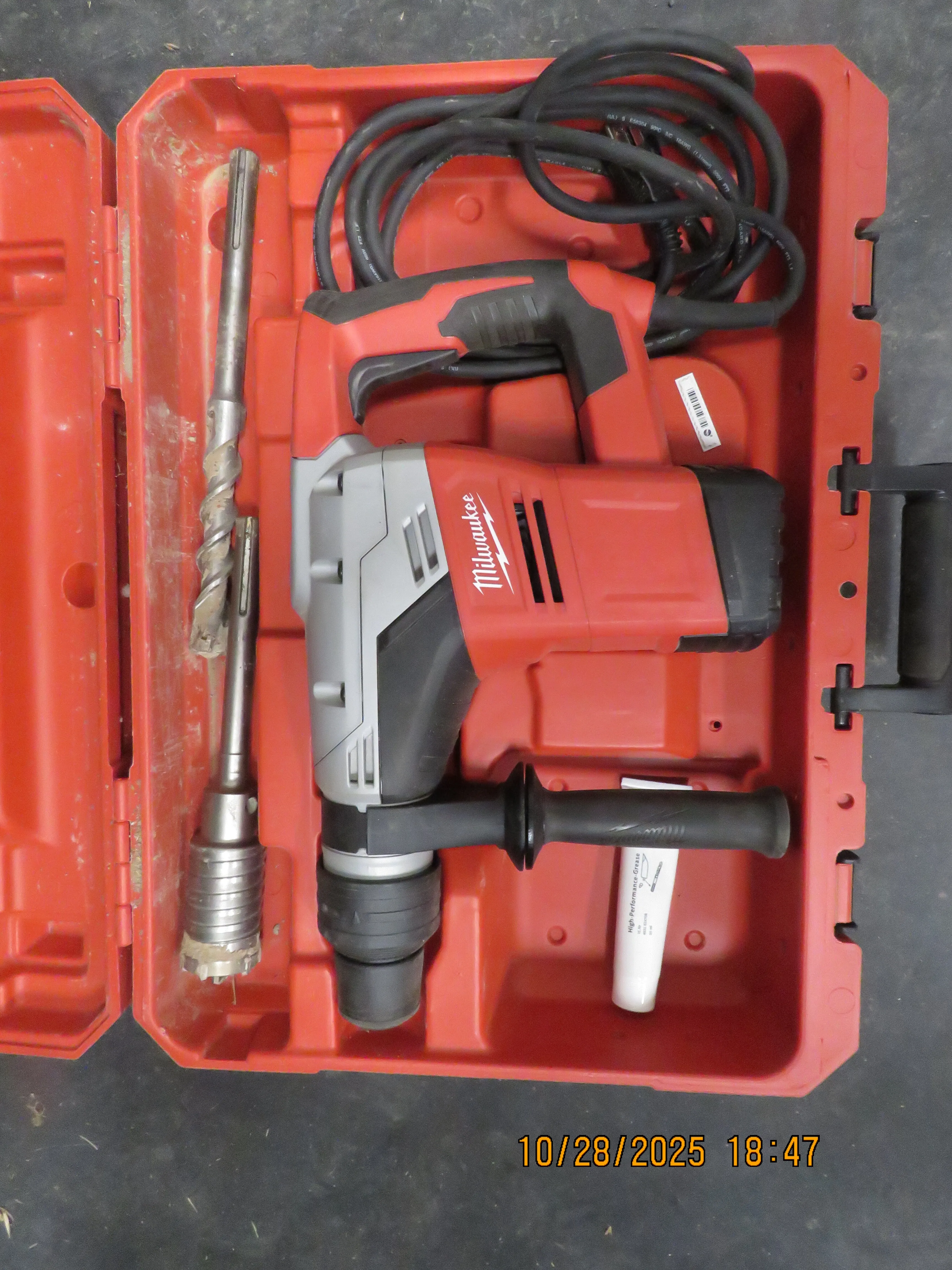 Milwaukee Rotary Hammer 